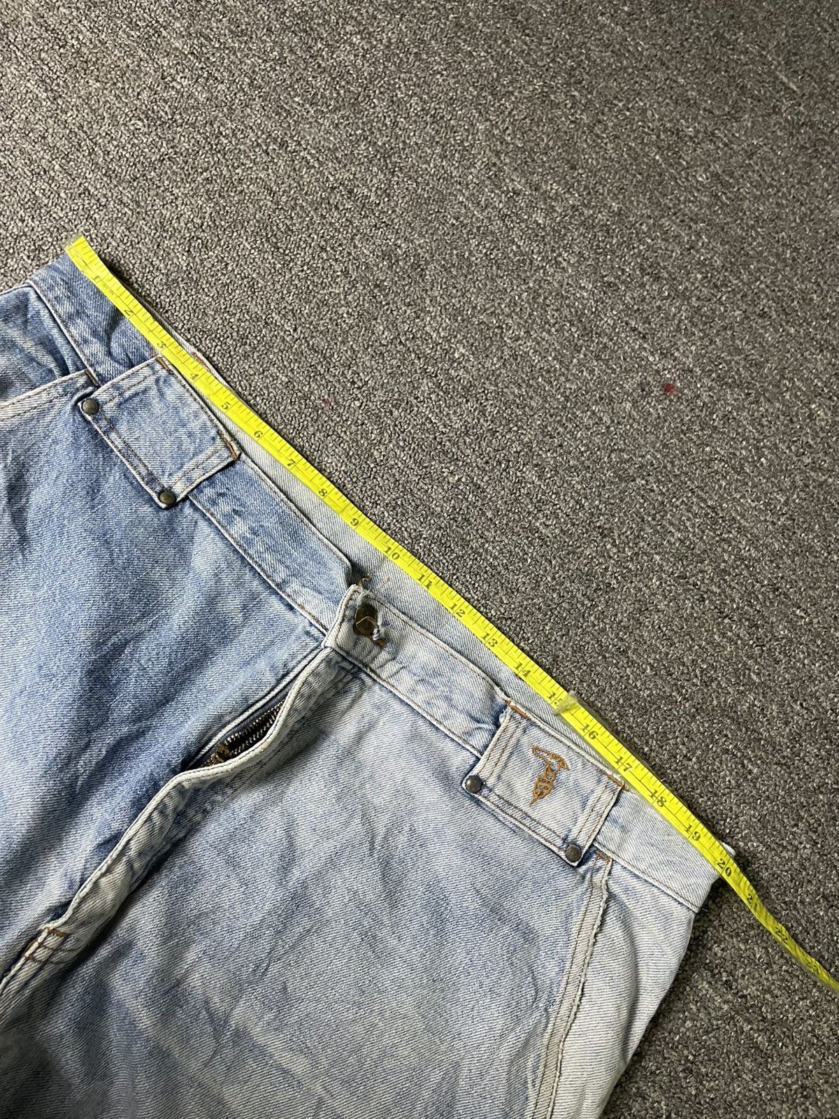 Trussardi × Vintage TRUSSARDI Men’s Tapered Distressed Denim Jeans (106) Size US 40 / EU 56 - 4 Thumbnail