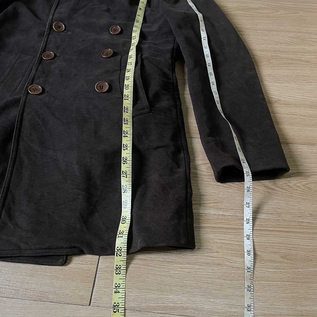Armani Collezioni 🇮🇹 ARMANI COLLEZIONI ITALY ARCHIVE DOUBLE BREASTED SUEDE COAT Size US M / EU 48-50 / 2 - 12 Thumbnail