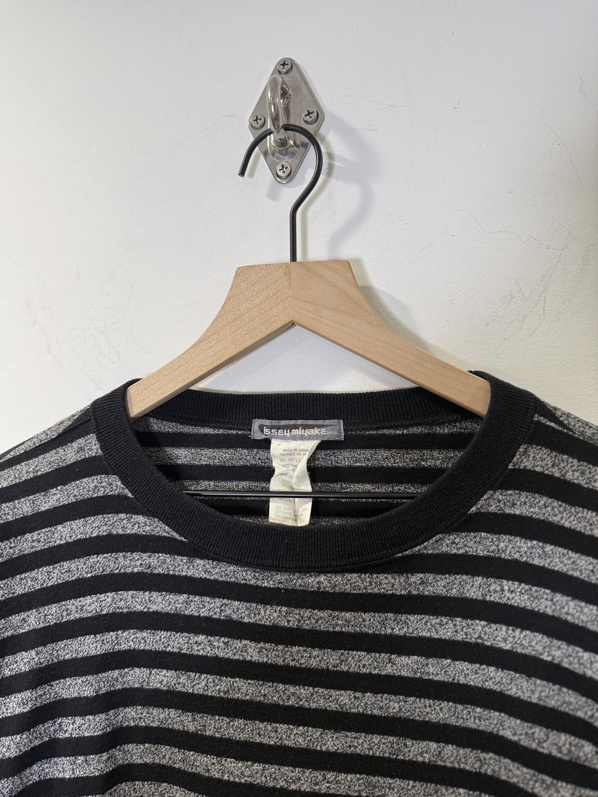 Issey Miyake Vintage 1980s Issey Miyake MEN Striped Long Sleeve Tee Size US M / EU 48-50 / 2 - 2 Thumbnail