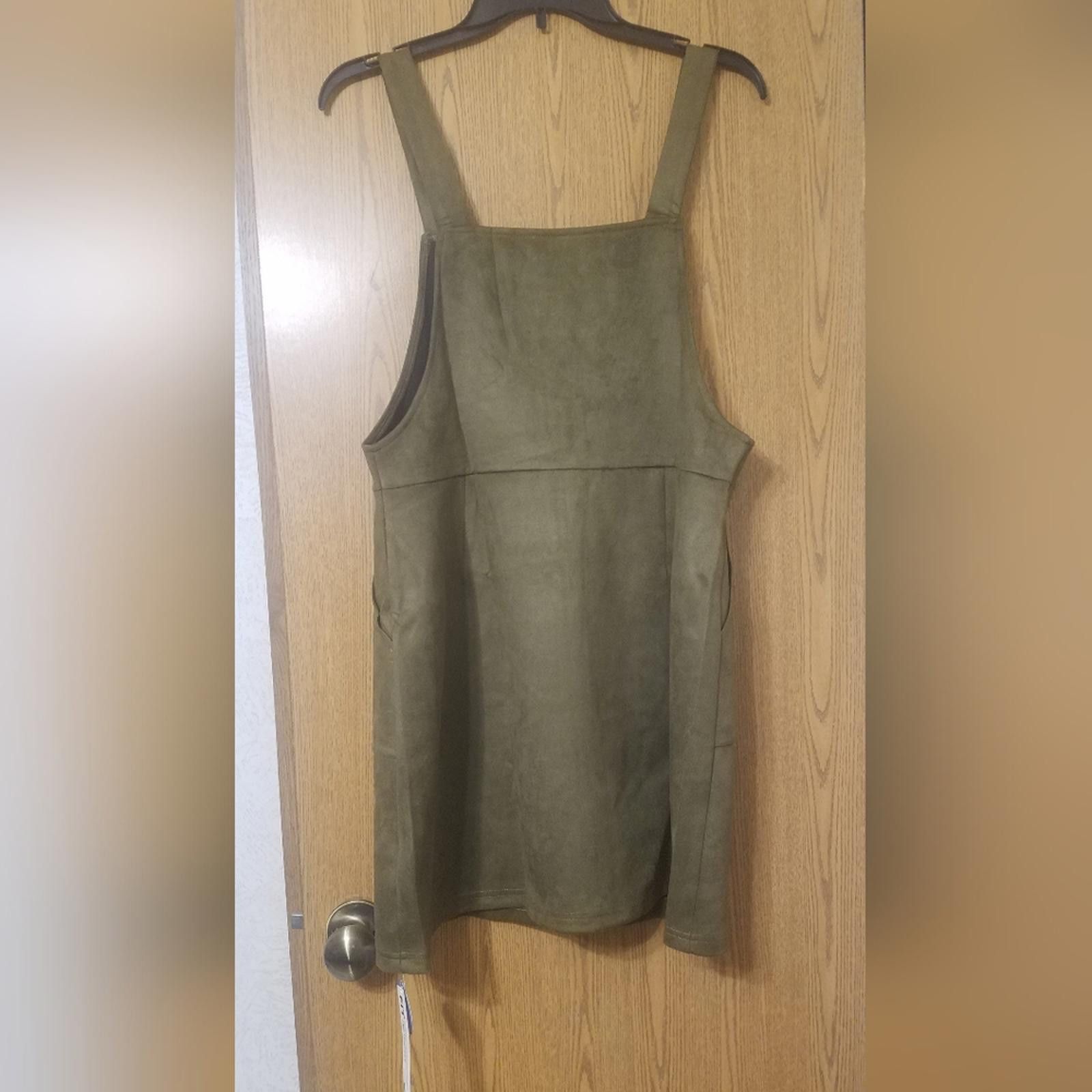 Designer NWT Cupshe Olive Green Sleeveless Dress with Zipper Large Size L / US 10 / IT 46 - 2 Thumbnail