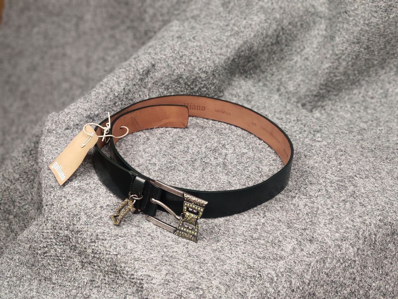 John Galliano New Galliano Design Dark Green Logo Leather Clasp Belt Size ONE SIZE - 2 Thumbnail