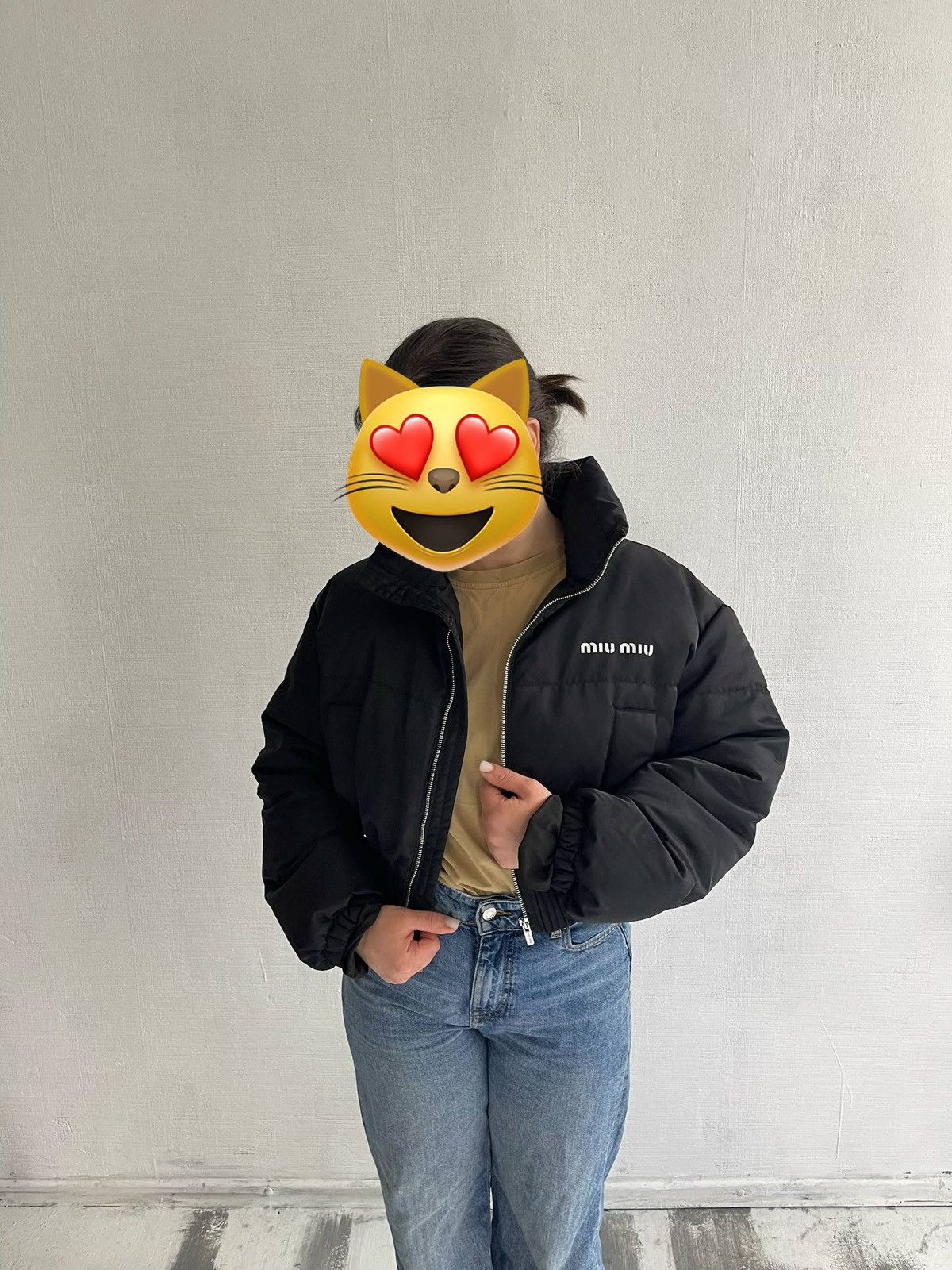 Miu Miu Miu Miu Women Black Cropped Down Puffer Jacket Bomber Zip Size XS / US 0-2 / IT 36-38 - 2 Thumbnail