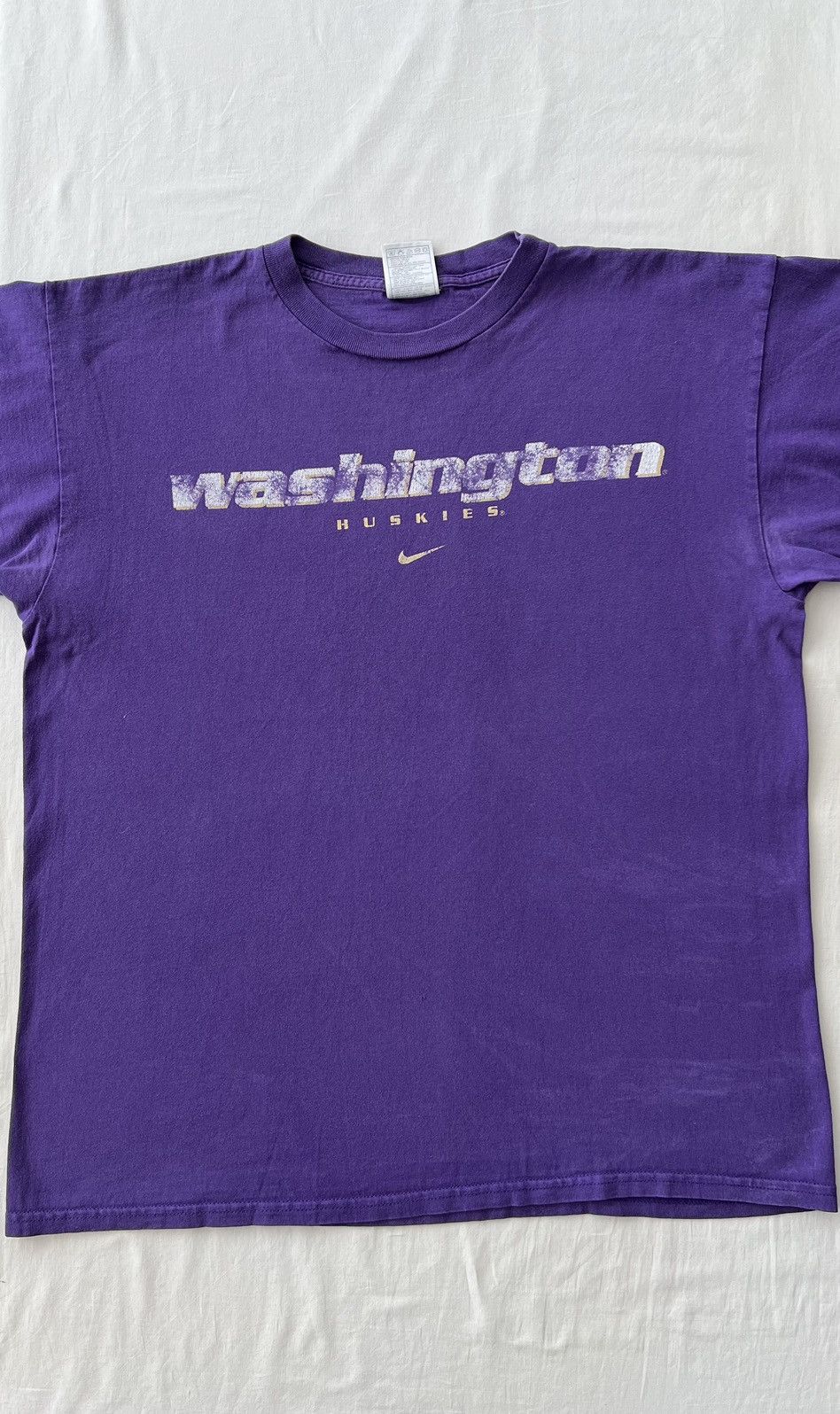 Nike Vintage 90s Nike Washington Huskies Football NCAA T-shirt Size US L / EU 52-54 / 3 - 5 Thumbnail