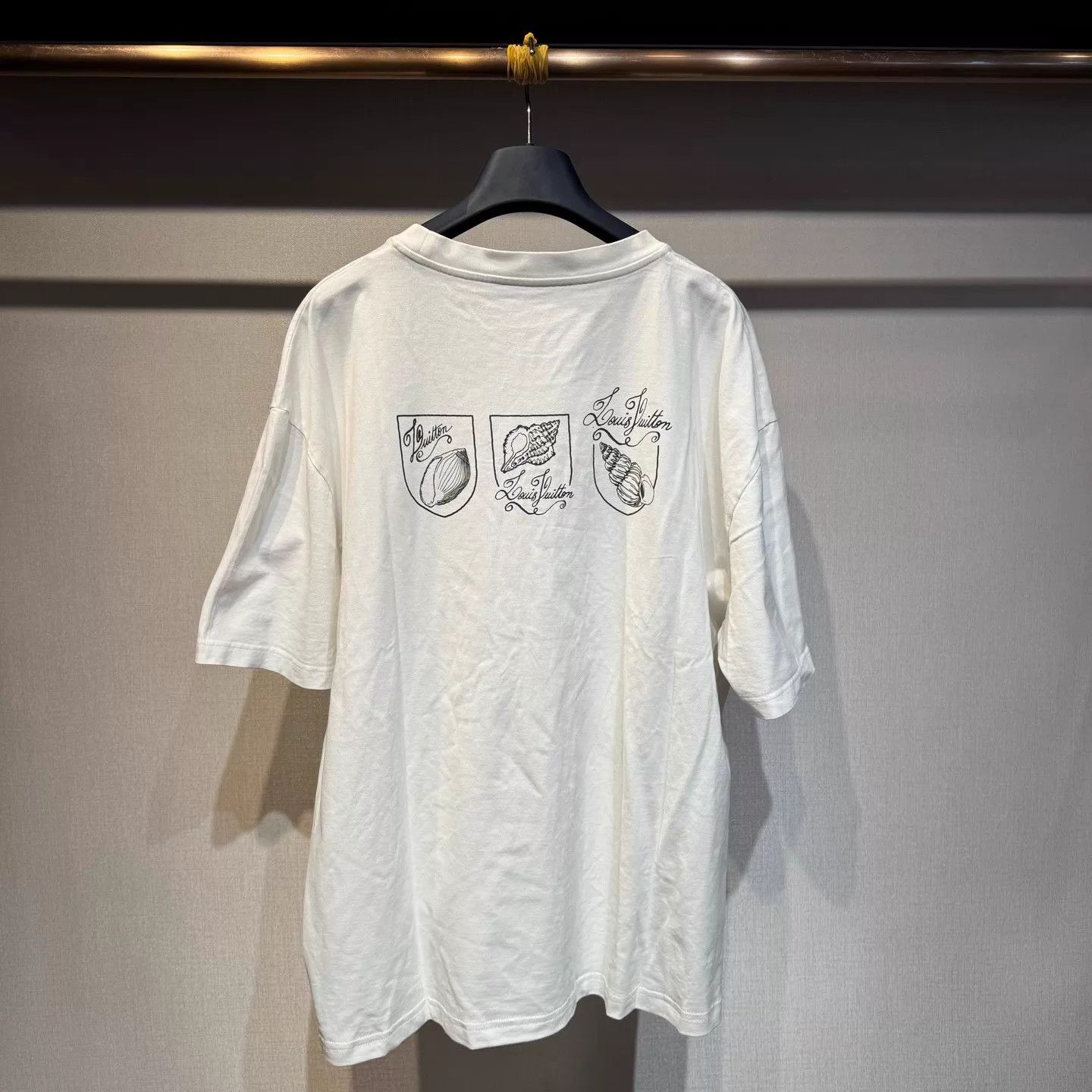 Louis Vuitton louis vuitton Conch short sleeve T-shirt 5L 99N Size US XXL / EU 58 / 5 - 2 Thumbnail