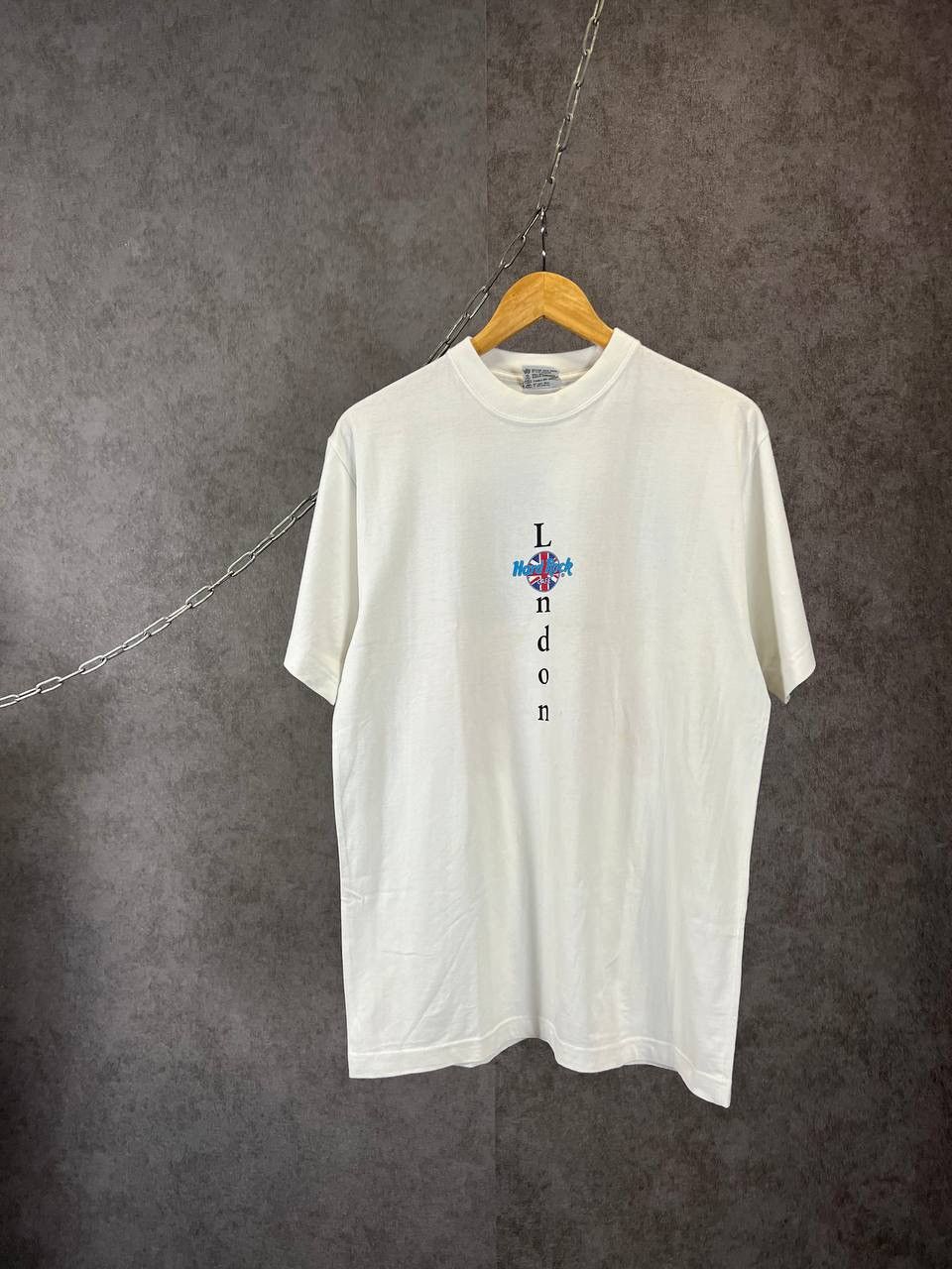 Hard Rock Cafe Hard Rock Cafe London vintage tee Size US S / EU 44-46 / 1 - 3 Thumbnail