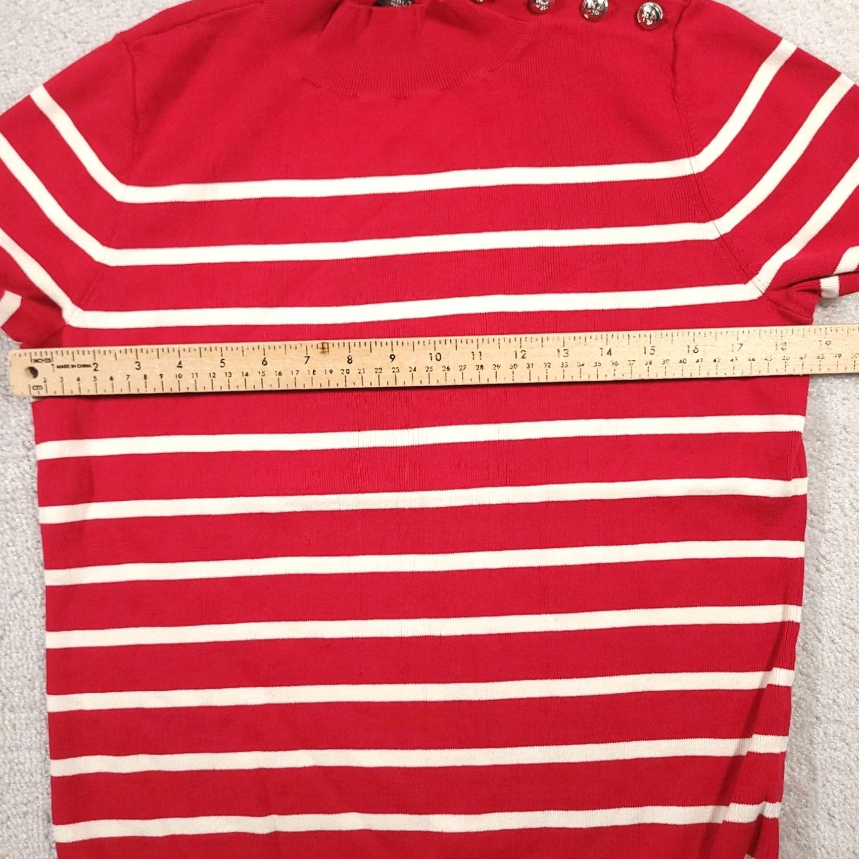 Talbots VINTAGE Talbots Red Mock Neck Sweater Short Sleeve Button Pullover Knit Petite Large Women’s Red Size L / US 10 / IT 46 - 3 Thumbnail