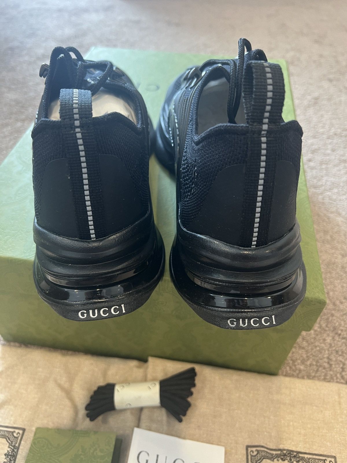 Gucci Brand new Gucci run sneaker black us10 Size US 10 / EU 43 - 9 Thumbnail