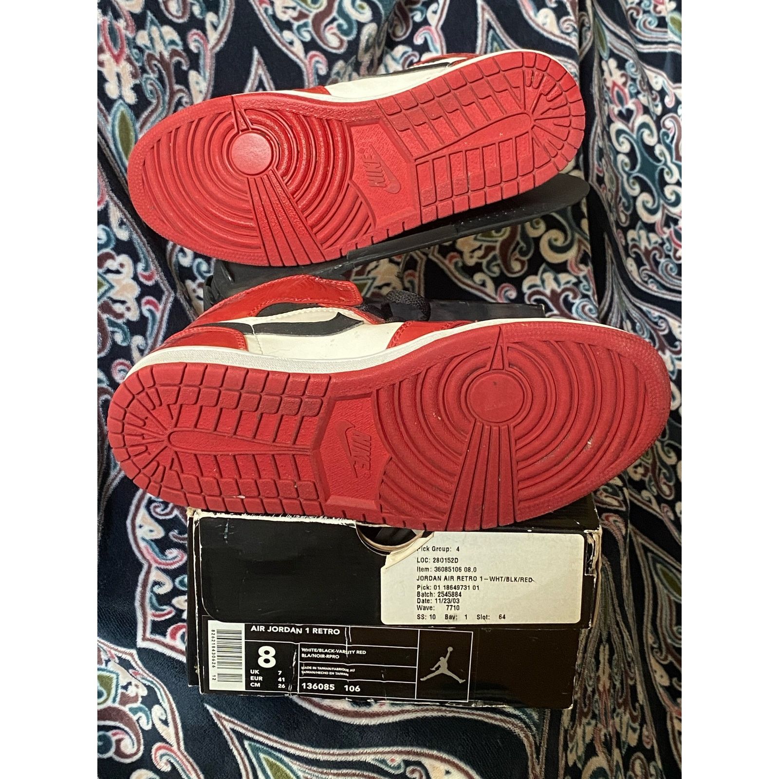 Nike Jordan 1 Retro Chicago Bulls Patent (2003) Size US 8 / EU 41 - 3 Thumbnail