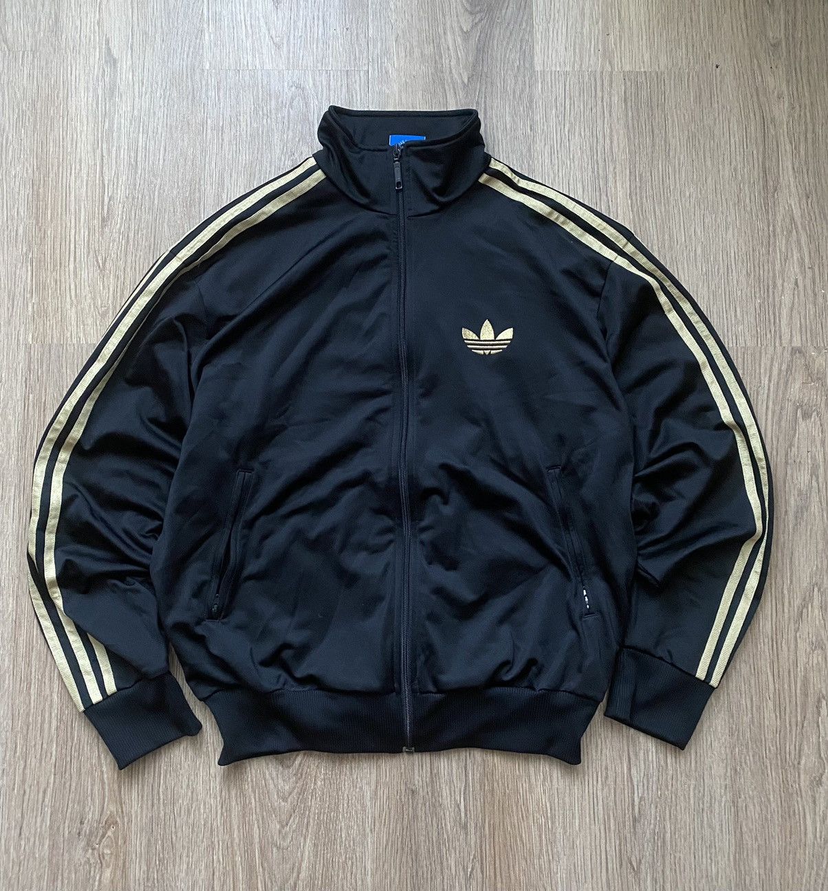 Adidas × Vintage Vintage Adidas Y2K Tracktop Balenciaga style baggy Jacket Size US M / EU 48-50 / 2 - 1 Thumbnail
