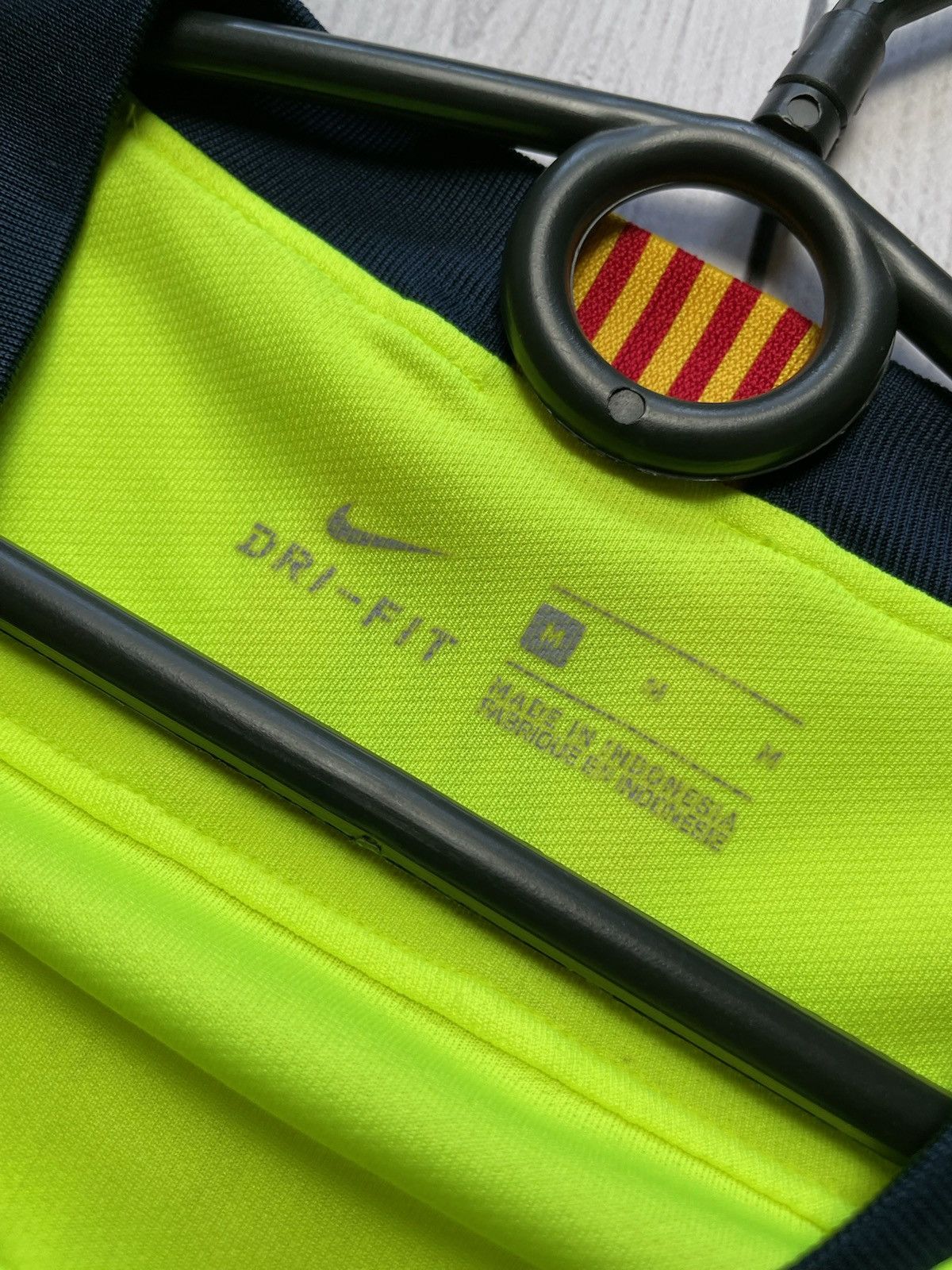 Nike × Vintage Vintage Nike Barcelona soccer jersey size M Size US M / EU 48-50 / 2 - 5 Thumbnail