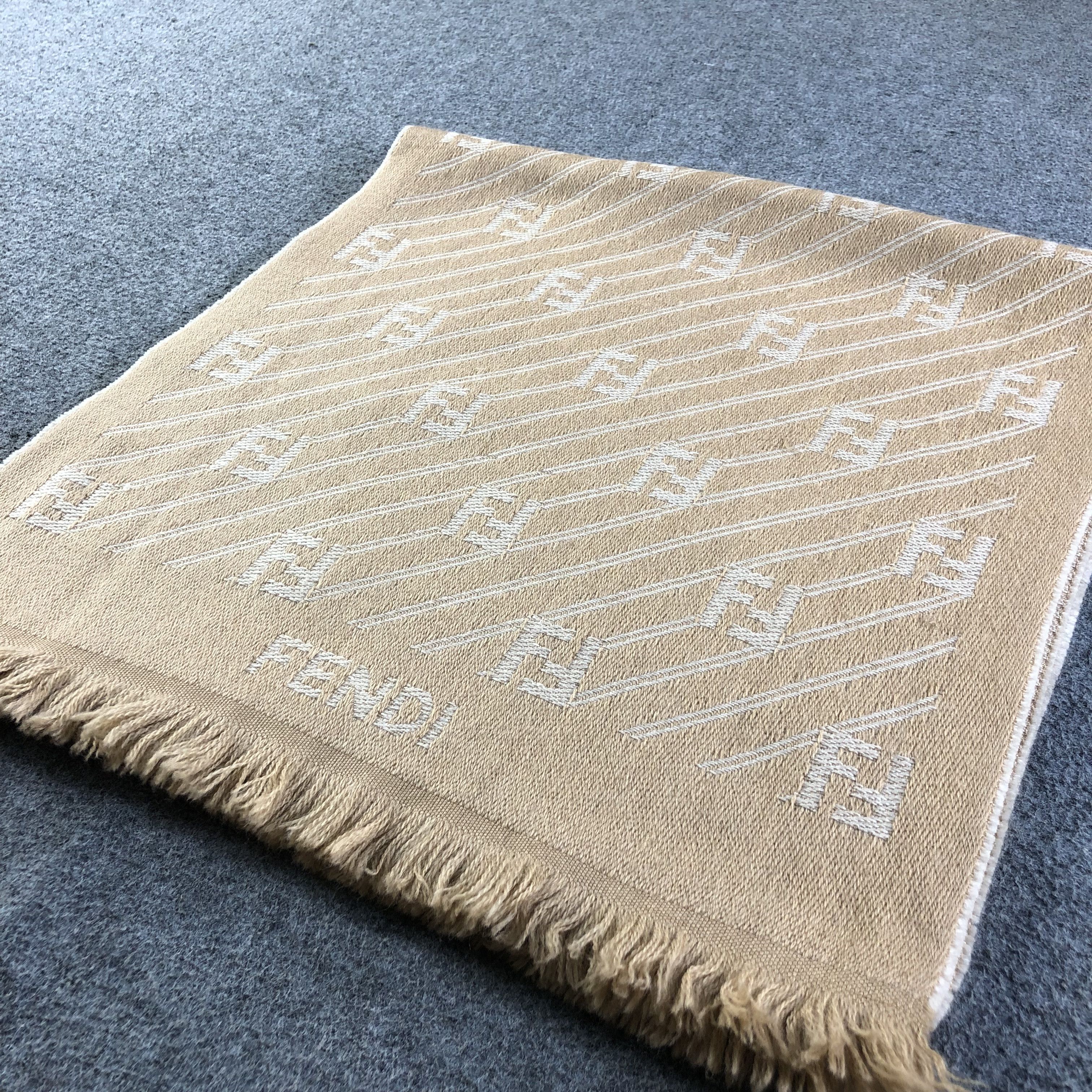 Fendi Fendi FF Monogram Wool Scarf Muffler V1729 Size ONE SIZE - 3 Thumbnail