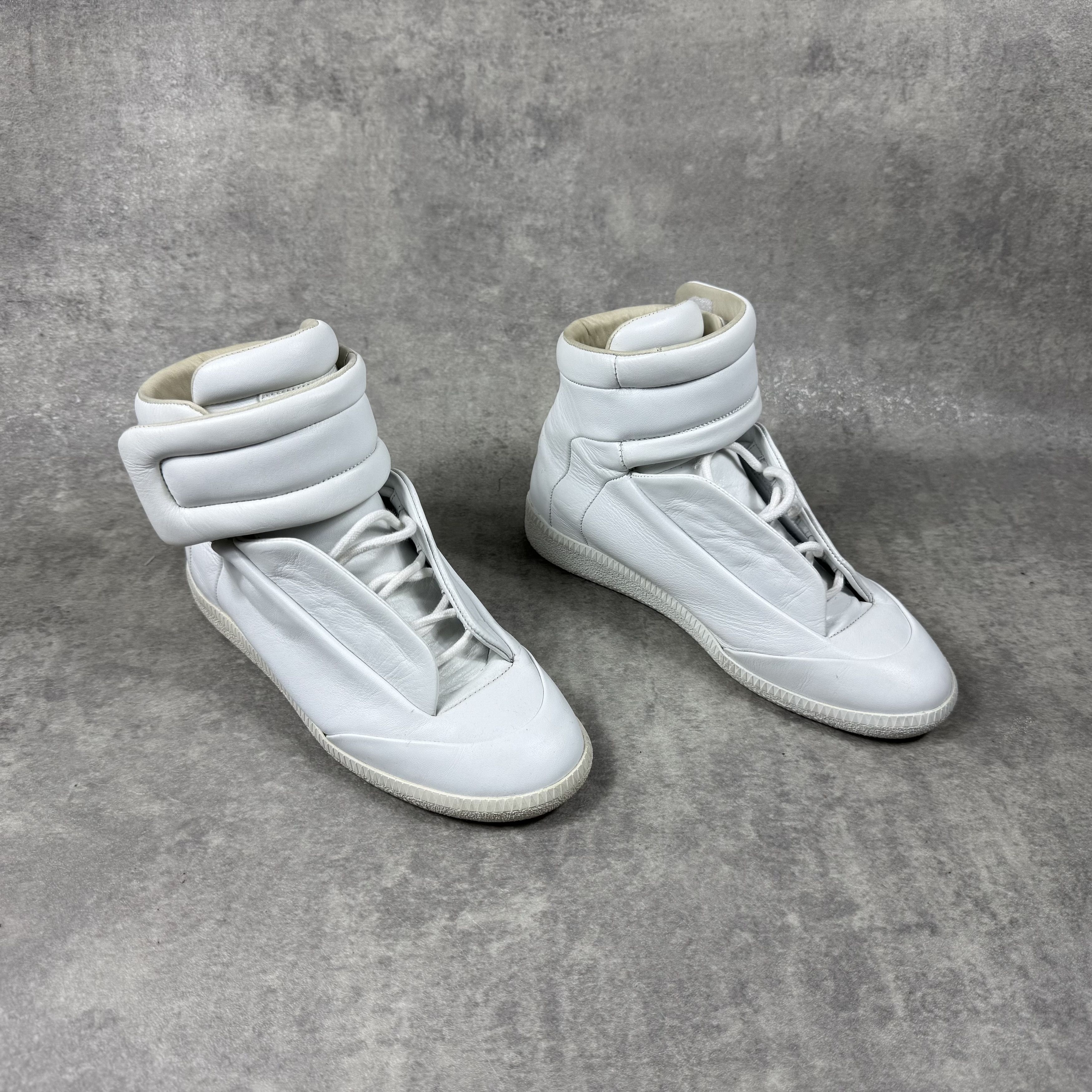 Maison Margiela MAISON MARGIELA Future High Sneakers in White