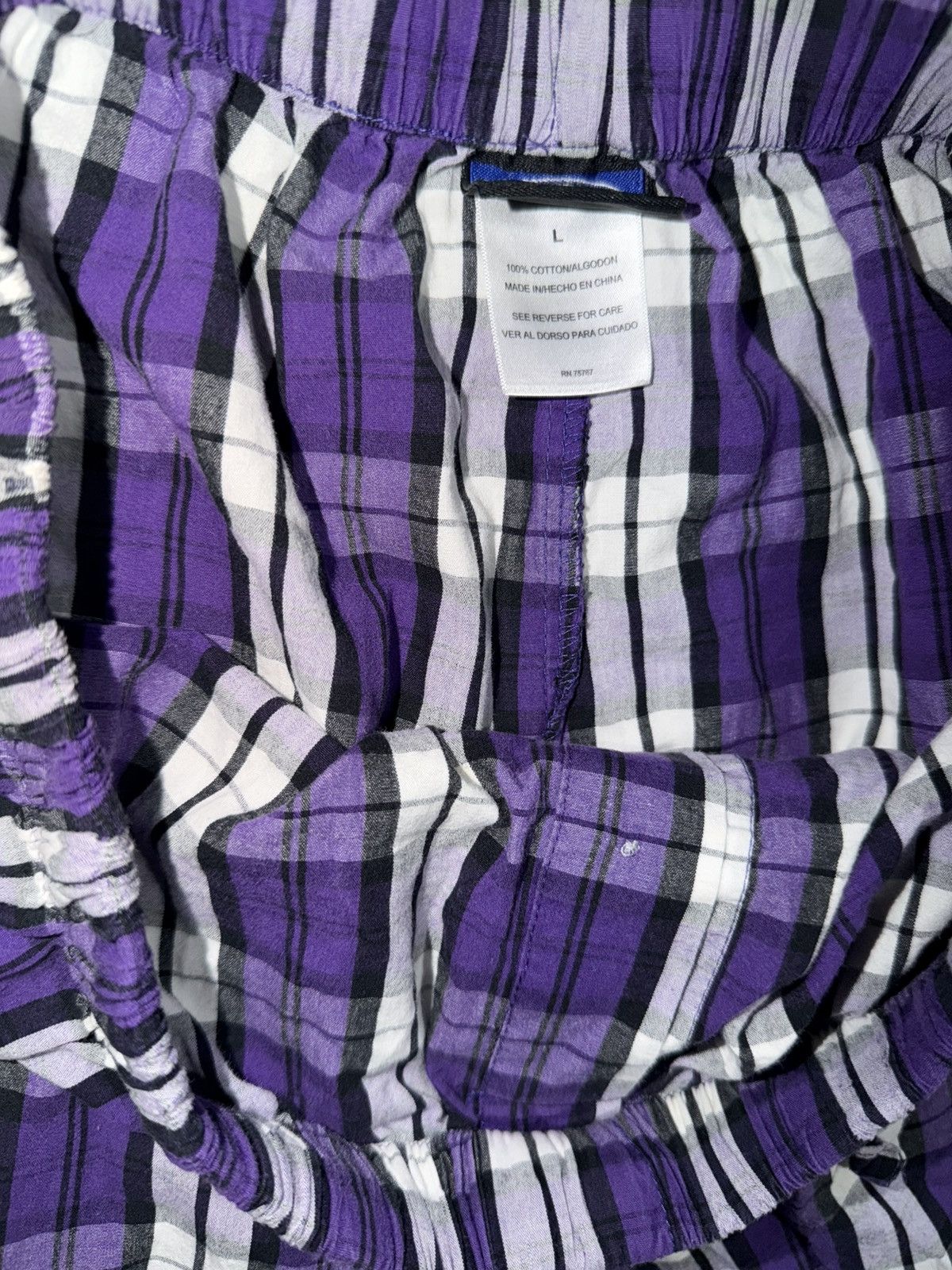 NBA Vintage Phoenix Suns NBA plaid shorts purple men’s large Size US 34 / EU 50 - 4 Thumbnail