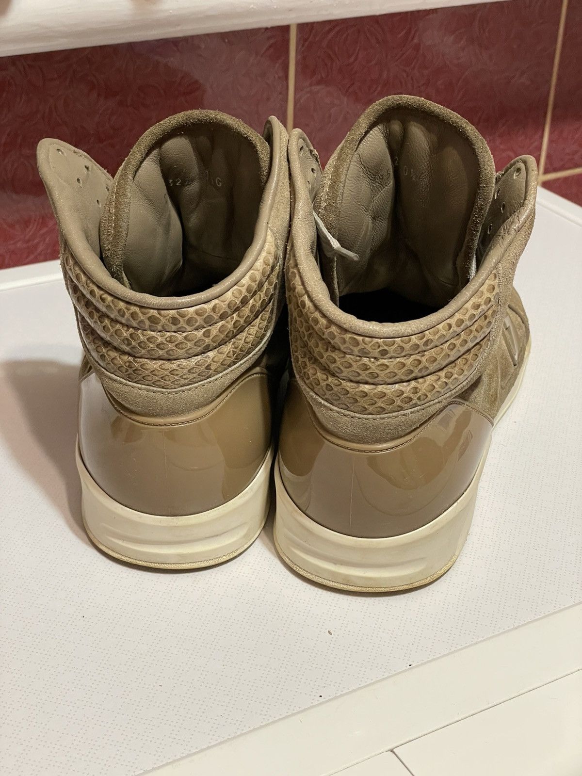 Gucci high-top suede sneakers from the Italian fashion house Gucci Size US 12 / EU 45 - 3 Thumbnail