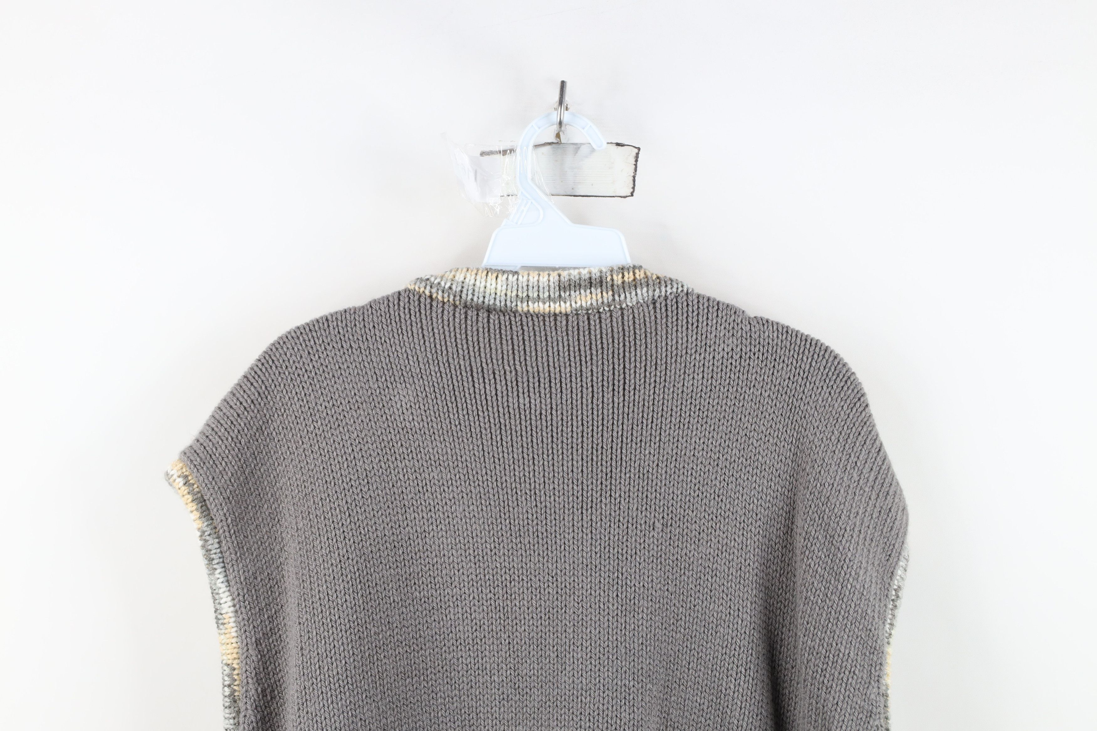 Vintage Vintage 70s Streetwear Crochet Knit Cardigan Sweater Vest Size 3XL / US 20-22 - 12 Thumbnail