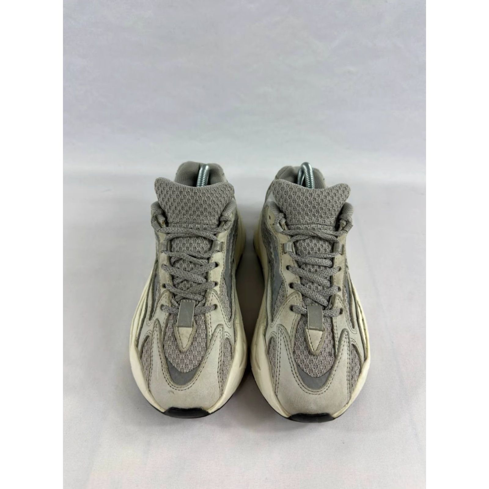 Adidas Adidas Yeezy Boost 700 V2 'Static' EF2829 Sneaker Men Size 5.5 Gray Size US 6 / EU 39 - 3 Thumbnail