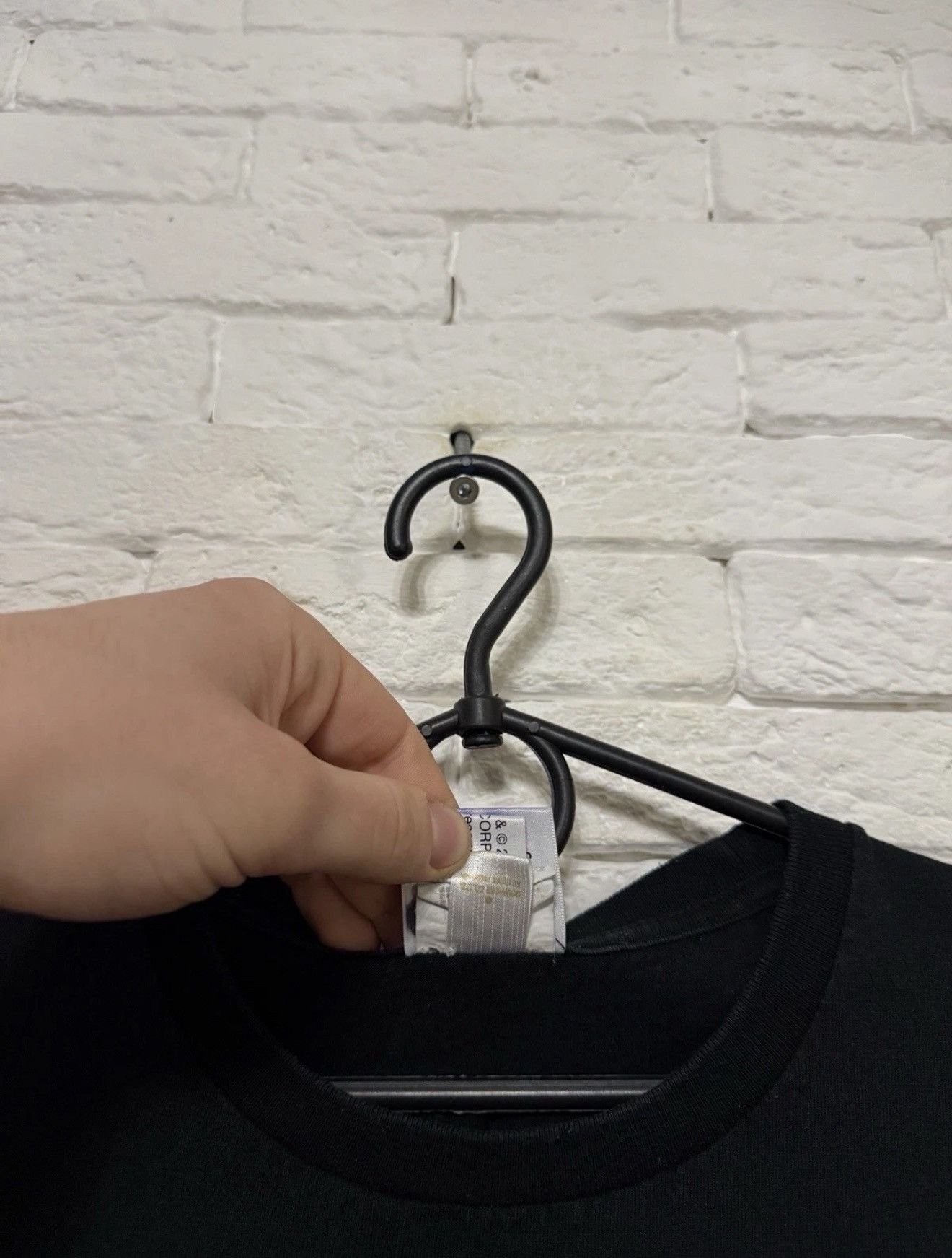 Bape Rare Bape Mika Ninagawa T-shirt Huge Ape Logo Be@rbrick Size US S / EU 44-46 / 1 - 7 Thumbnail