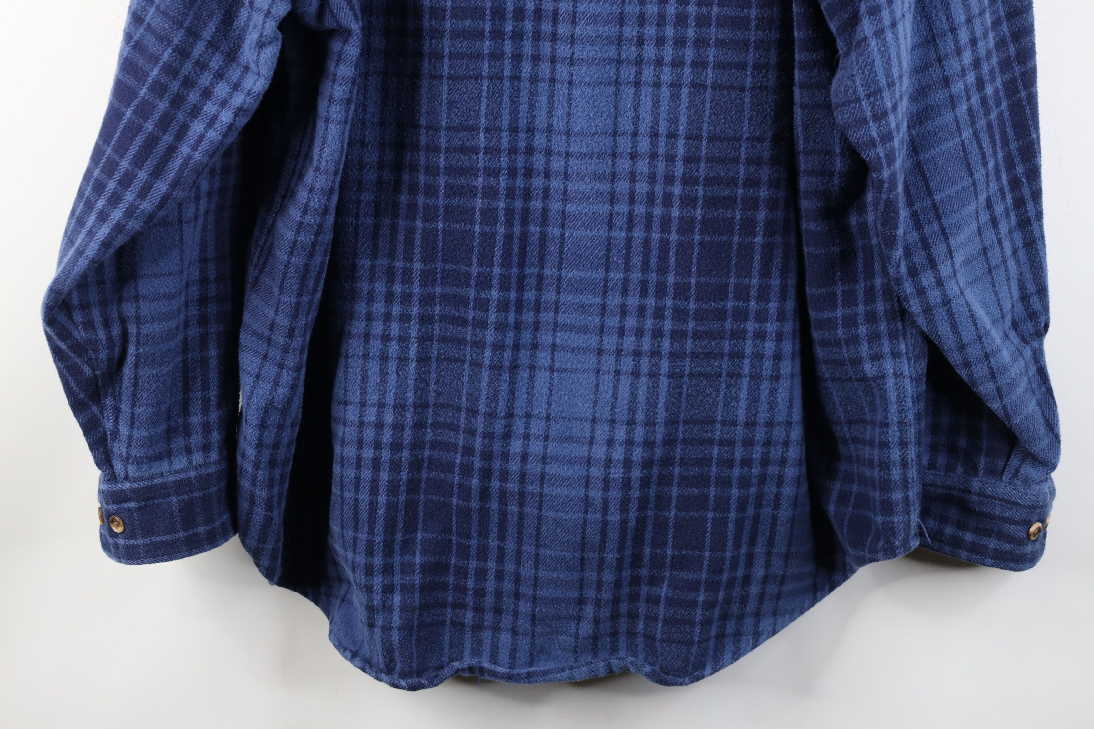 Vintage Vintage 90s Streetwear Heavyweight Button Shirt Blue Plaid Size US XL / EU 56 / 4 - 11 Thumbnail