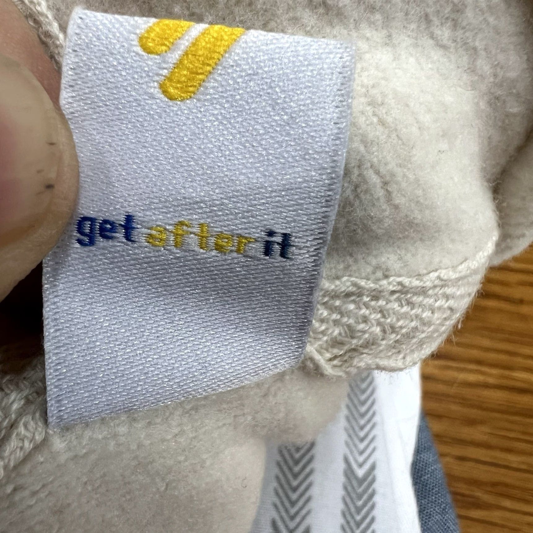 Vintage Get After It Sweatshirt Women M Ivory 1/2 Zip Hooded Fleece Angel Activewear Winter Gym Womens Size M / US 6-8 / IT 42-44 - 6 Thumbnail