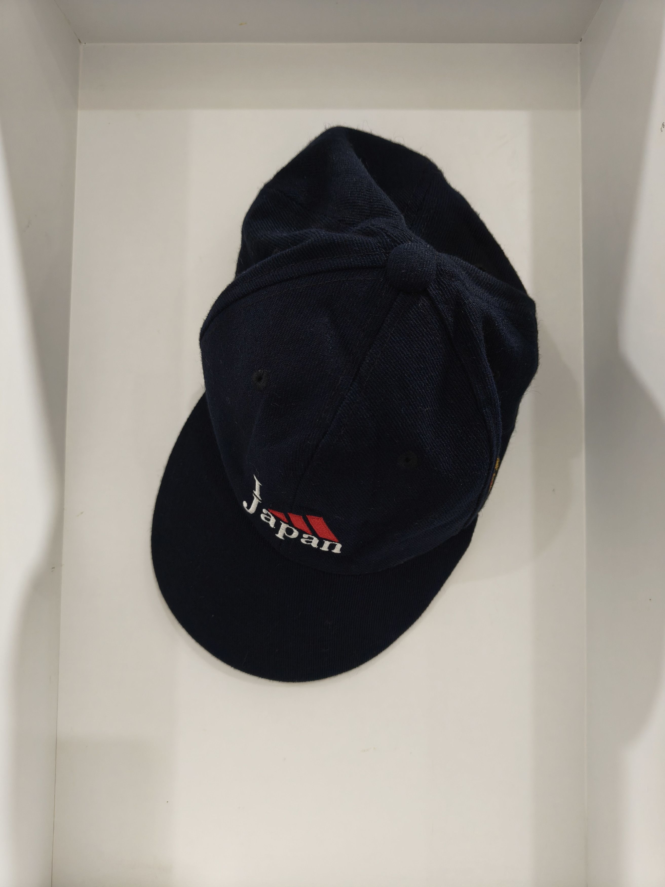 Adidas I LOVE JAPAN ADIDAS CAPS Size ONE SIZE - 1 Thumbnail