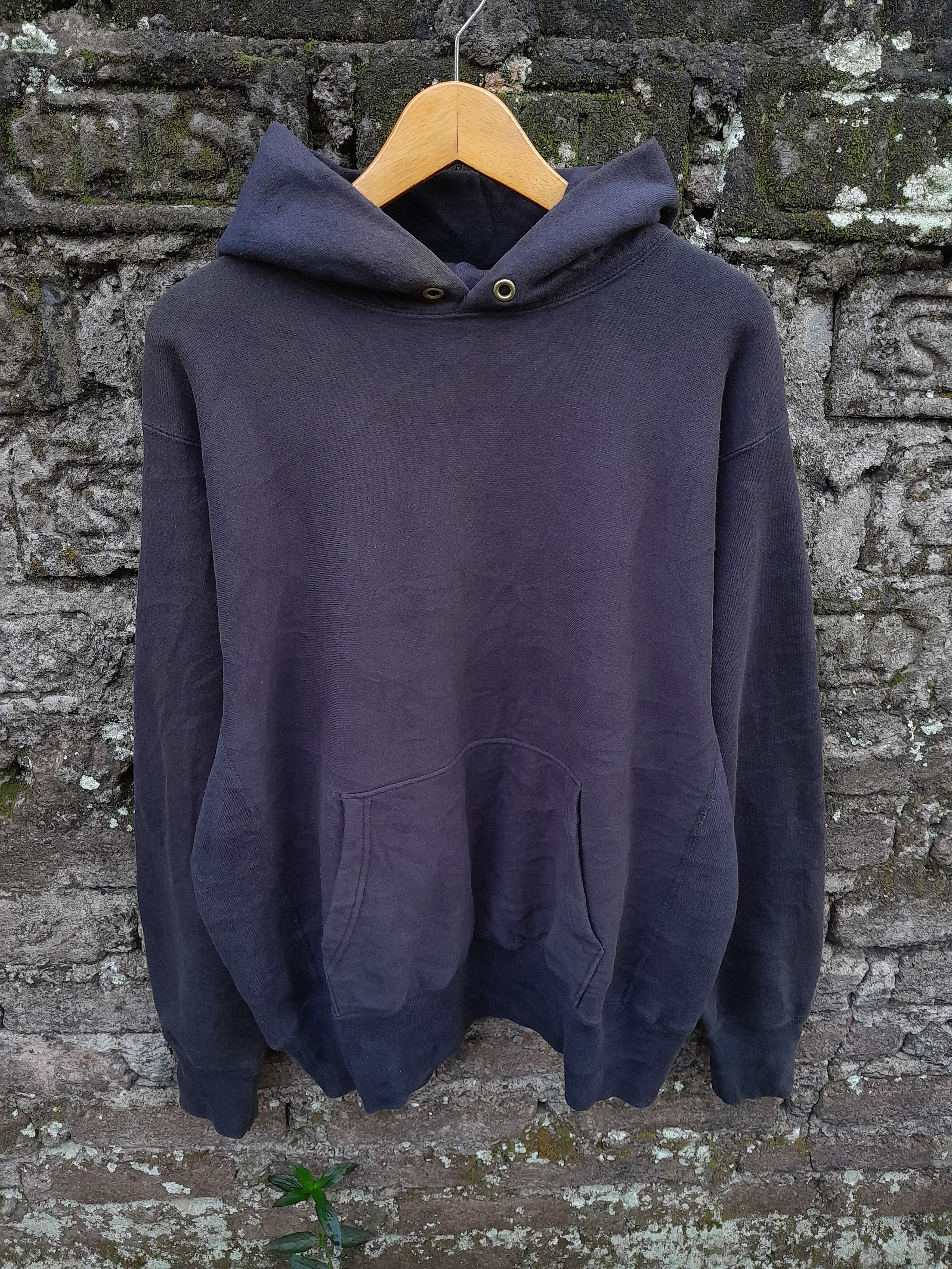 Camber Vintage 90s Blank faded black Camber reverse weave hoodie Size US L / EU 52-54 / 3 - 6 Thumbnail