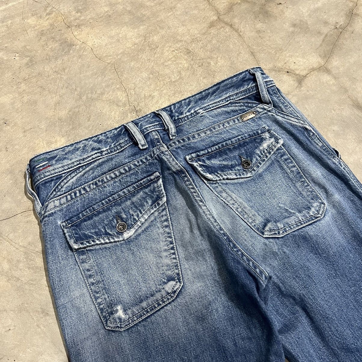 Diesel 2000s Diesel Fatigue Ripped Jeans Size US 29 - 4 Thumbnail