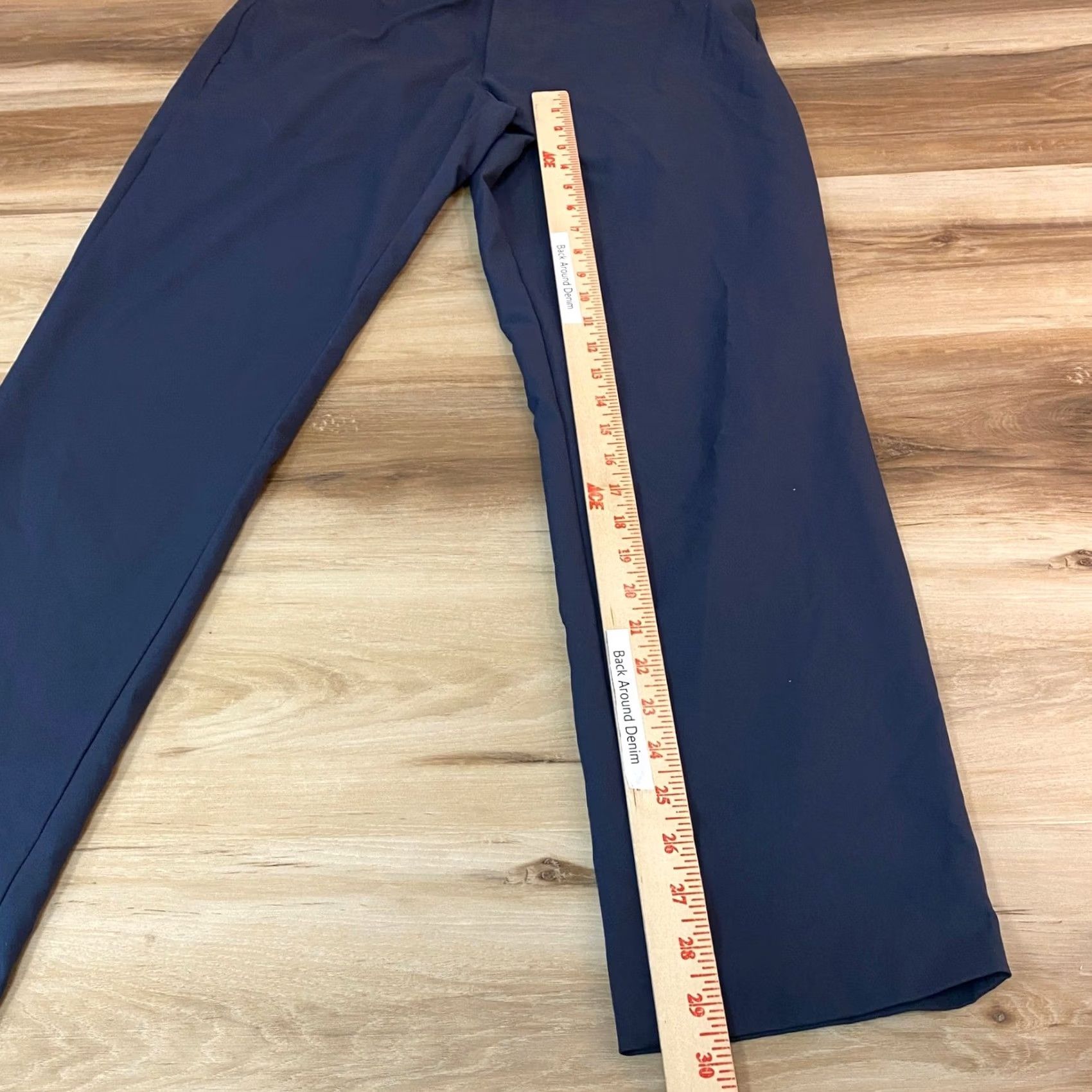 Banana Republic Banana Republic Pants Mens 32x32 Navy Performance Dress Pants Stretch Dress Pants Business casual Travel Workwear Mens Nylon Spandex Polyester White? Size US 32 / EU 48 - 4 Thumbnail