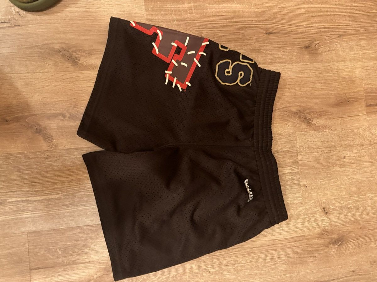 Travis Scott Cactus jack x college shorts Size US 31 - 2 Thumbnail