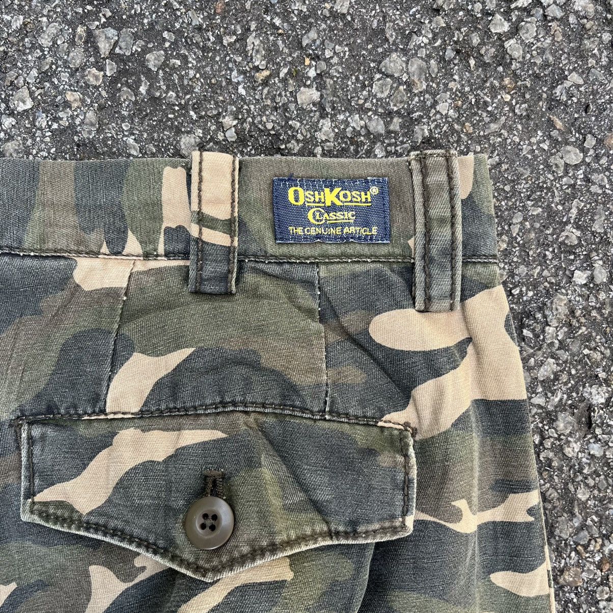 Oshkosh Oshkosh Classic Camoflauge Cargo Pants Size US 31 - 12 Thumbnail