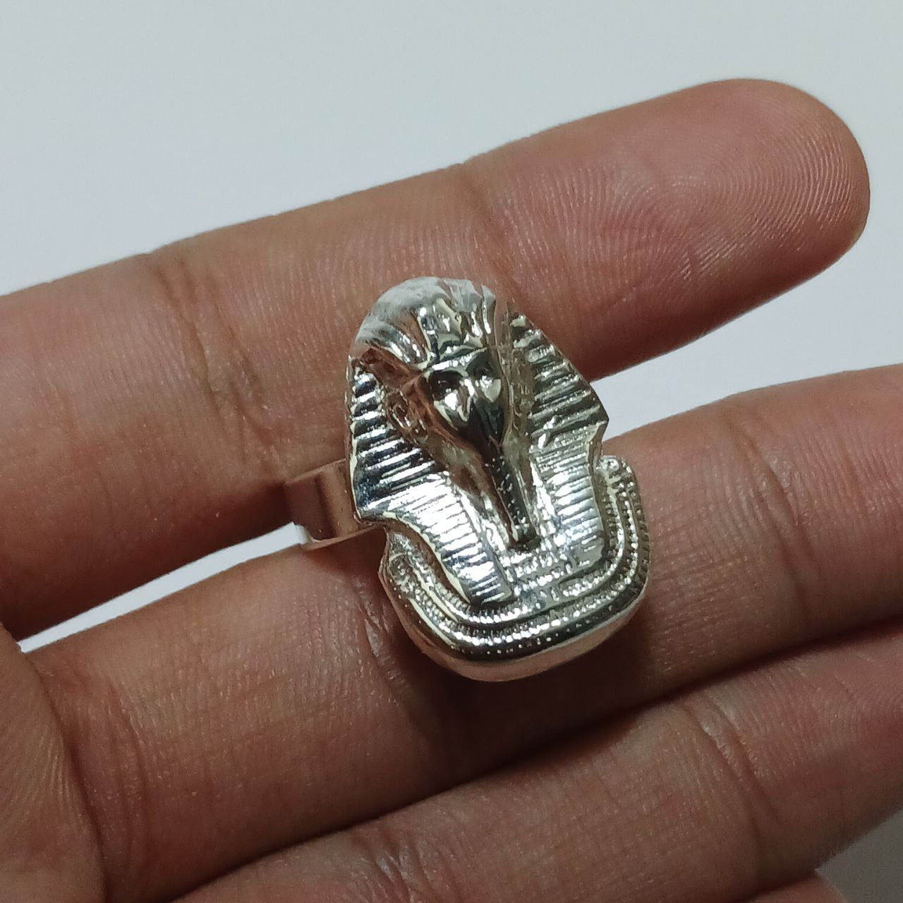 A silver-plated pharaonic ring inspired by King Tutankhamun