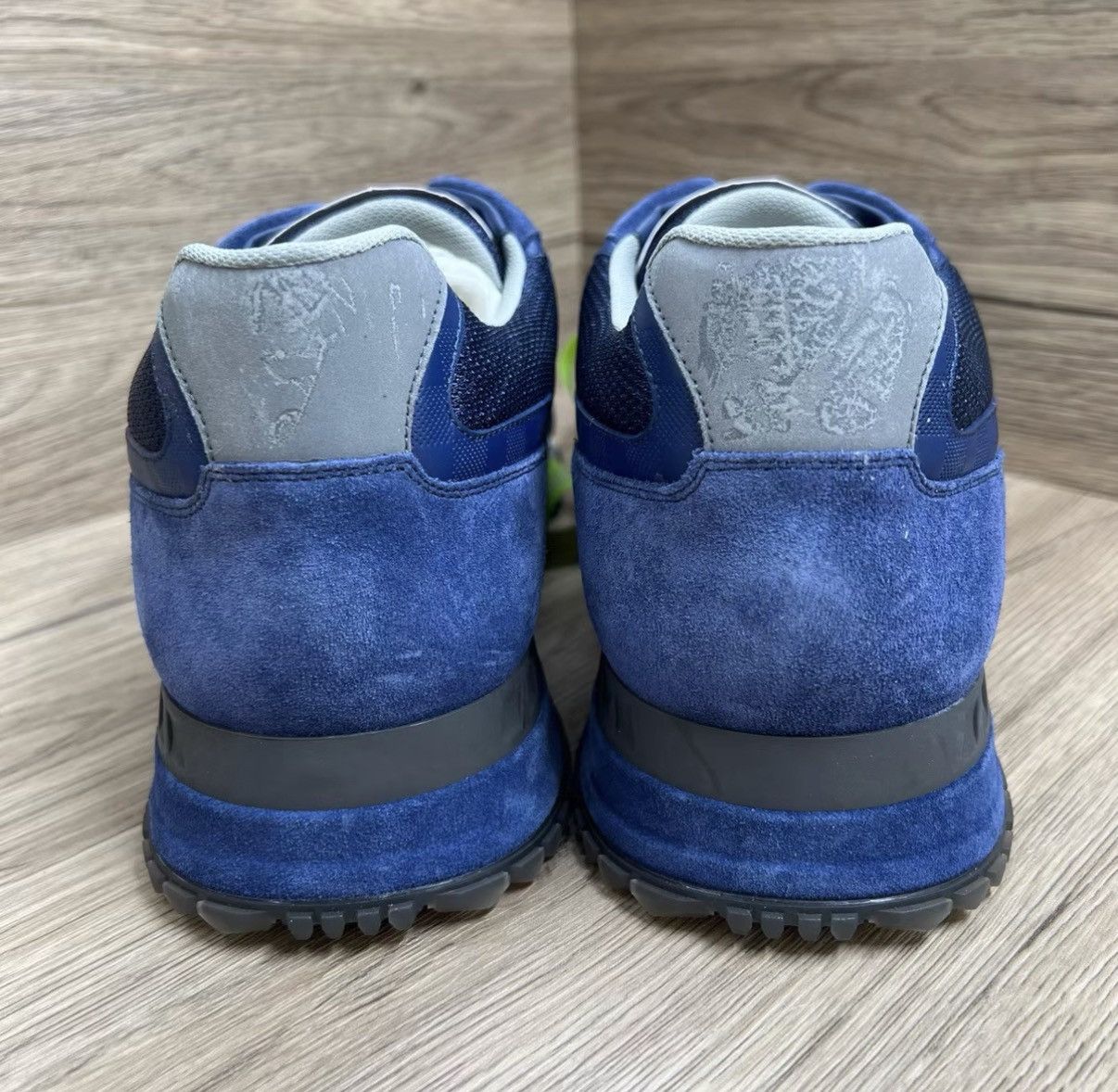 Louis Vuitton Louis Vuitton Run Away Blue Damier Sneakers J41 Size US 9.5 / EU 42-43 - 3 Thumbnail