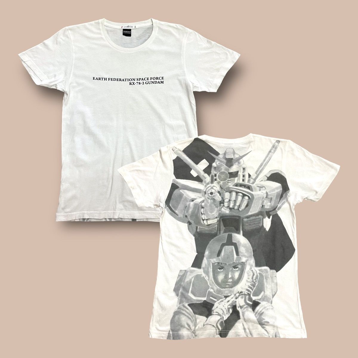 Uniqlo UNIQLO UT "GUNDAM ILLUSTRATIONS" Tee Size US M / EU 48-50 / 2 - 1 Thumbnail