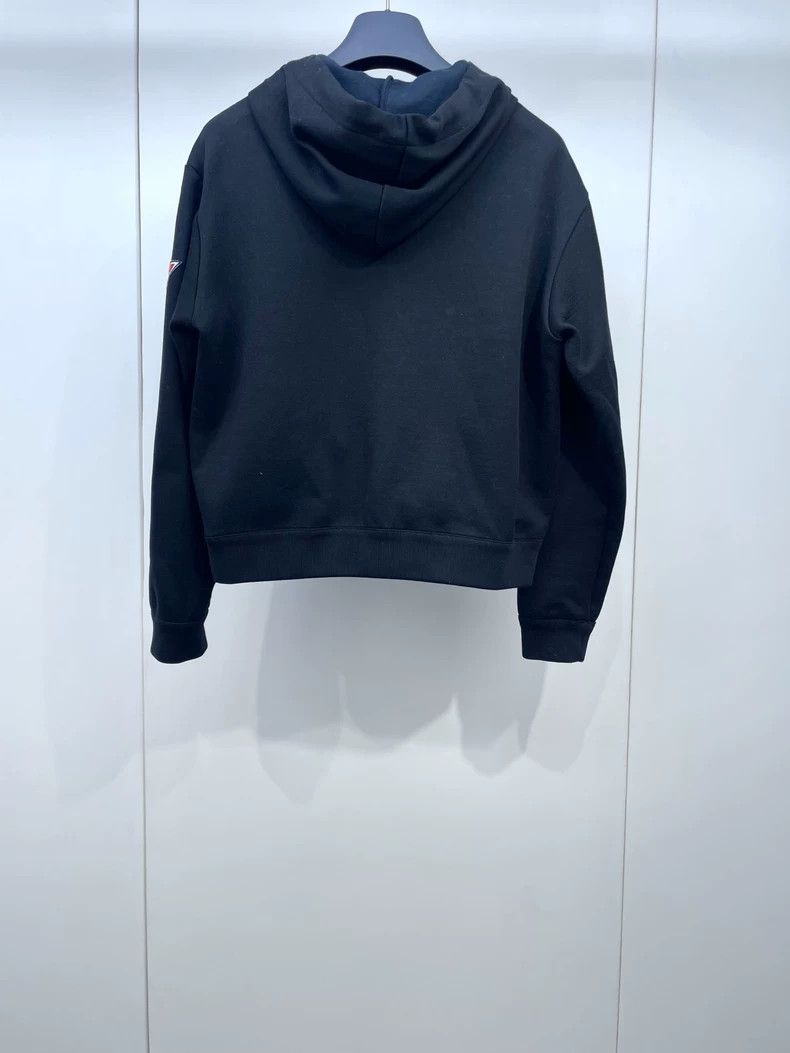 Louis Vuitton Louis Vuitton Black Three Flower Badge Zip Hooded Jacket Size US XS / EU 42 / 0 - 2 Thumbnail