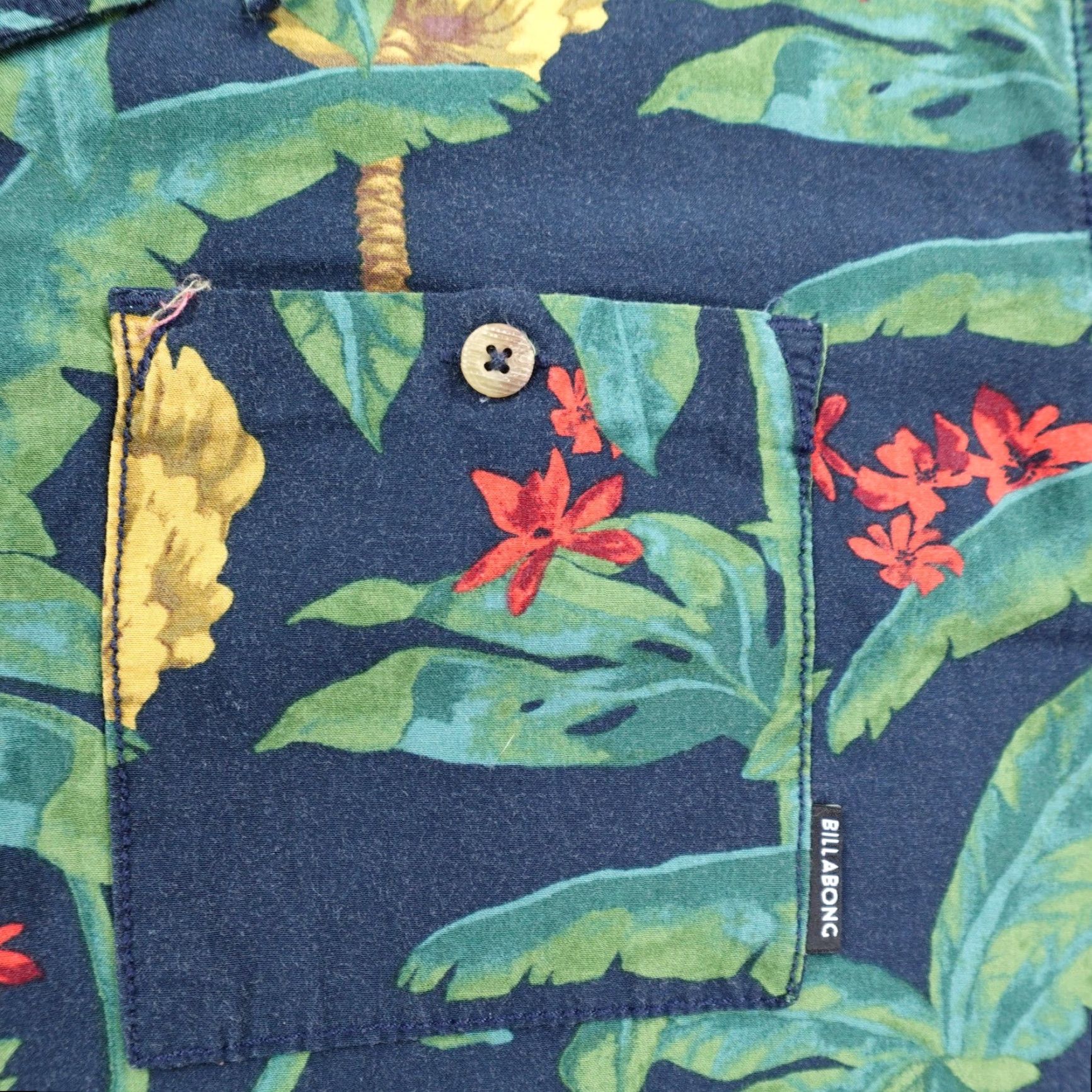 Billabong VINTAGE BILLABONG Shirt Mens Medium Blue Green Hawaiian Jungle Camp Button Up Surf Skate Size US M / EU 48-50 / 2 - 3 Thumbnail