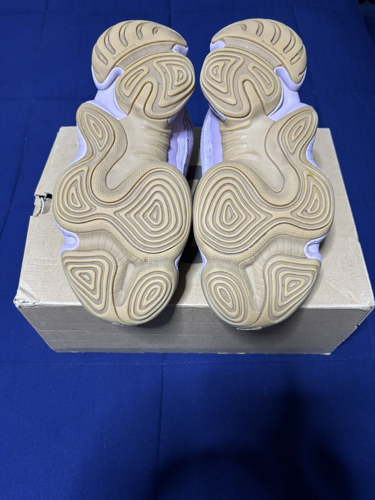 Adidas Adidas Yeezy 500 Soft Vision 2019 Size 9.5 Size US 9.5 / EU 42-43 - 5 Thumbnail