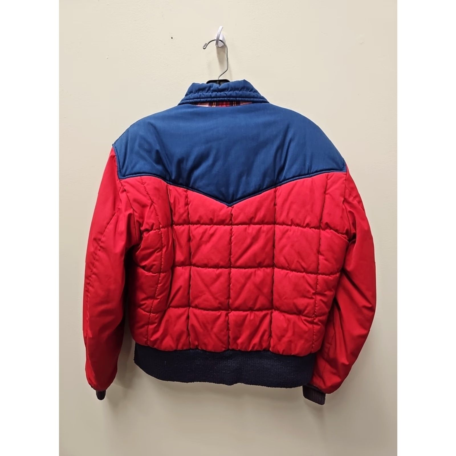 Vintage VINTAGE Woolrich Jacket Mens Puffer Blue Plaid Lined 1960s Size M USA Size US M / EU 48-50 / 2 - 5 Thumbnail