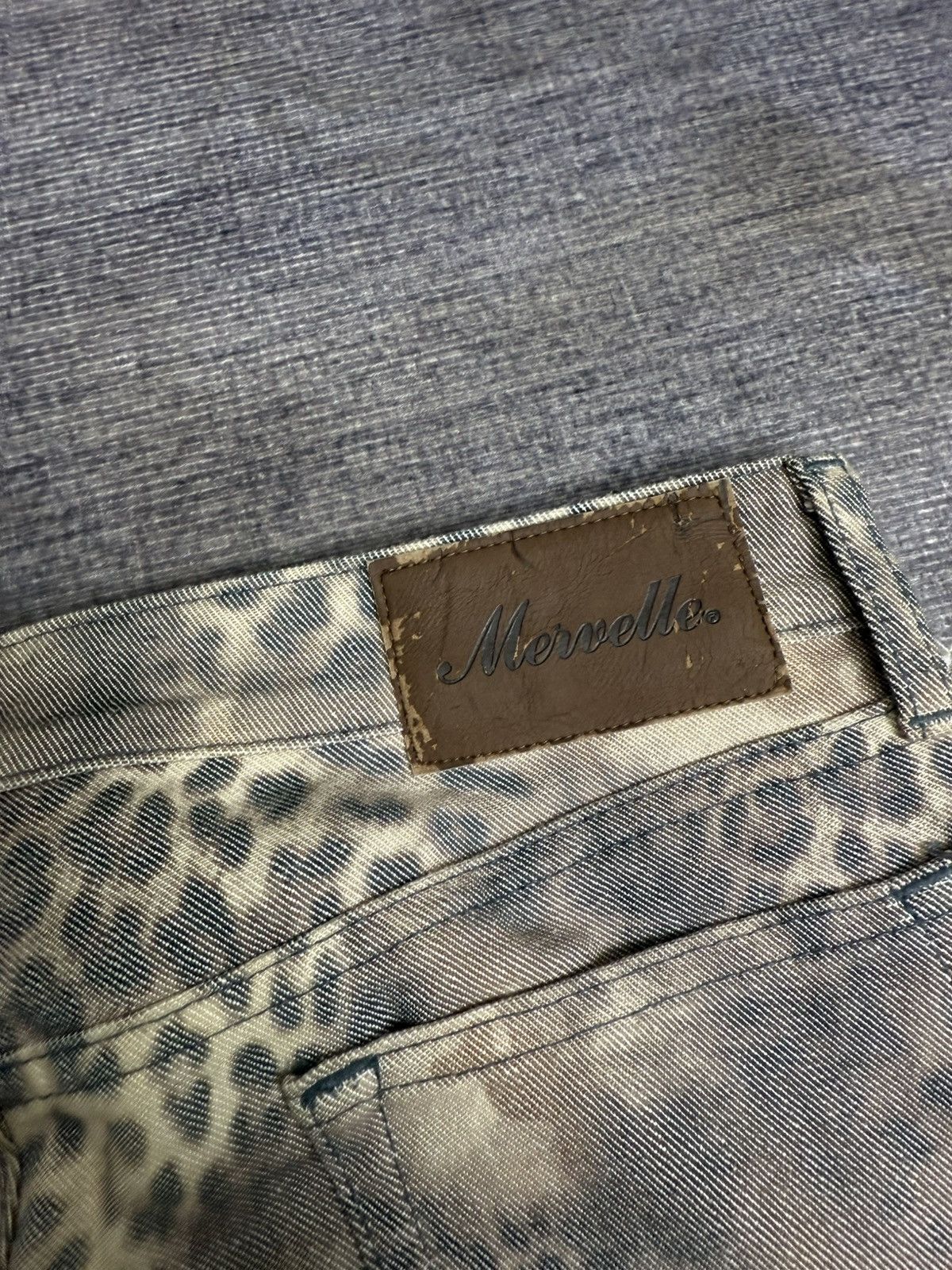 Tornado Mart MARVELE STUDED LEO PARD DENIM PANTS Size US 30 / EU 46 - 6 Thumbnail