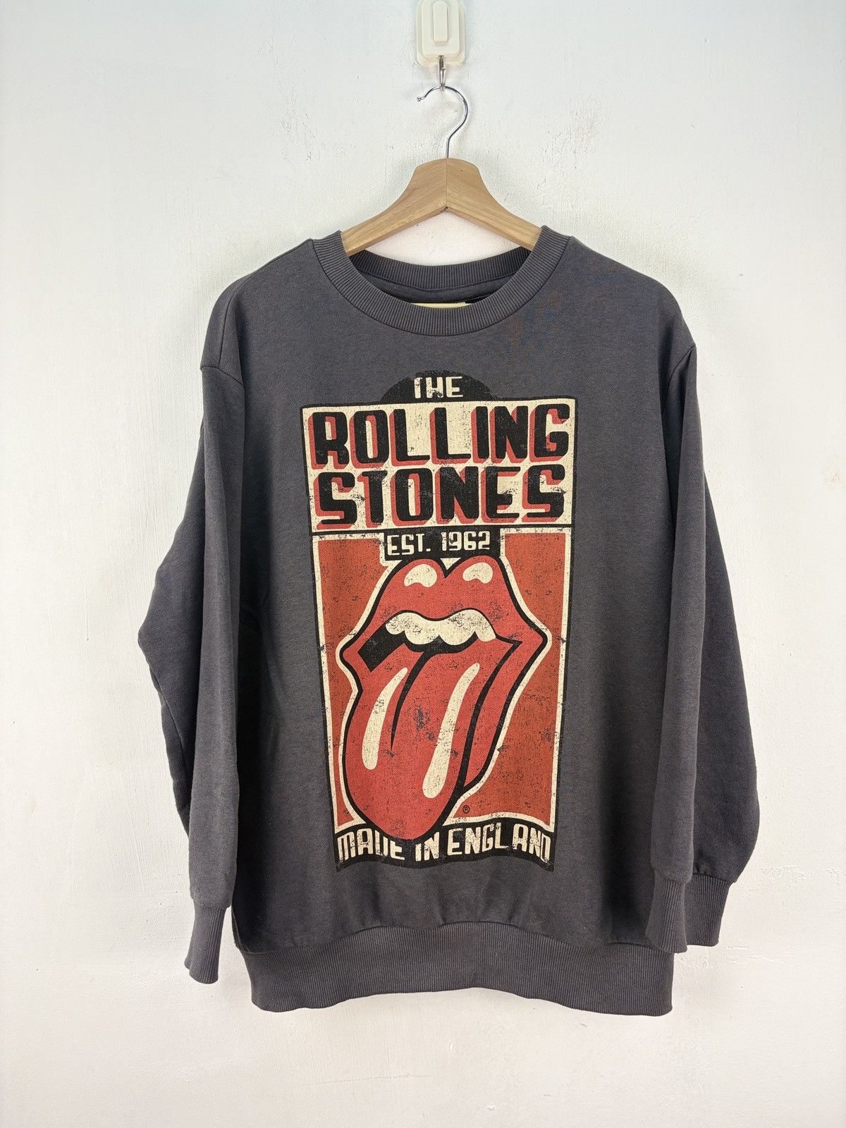 Band Tees Sun Faded The Rolling Stones Crewneck Sweatshirt Nirvana Ins Size US M / EU 48-50 / 2 - 1 Thumbnail