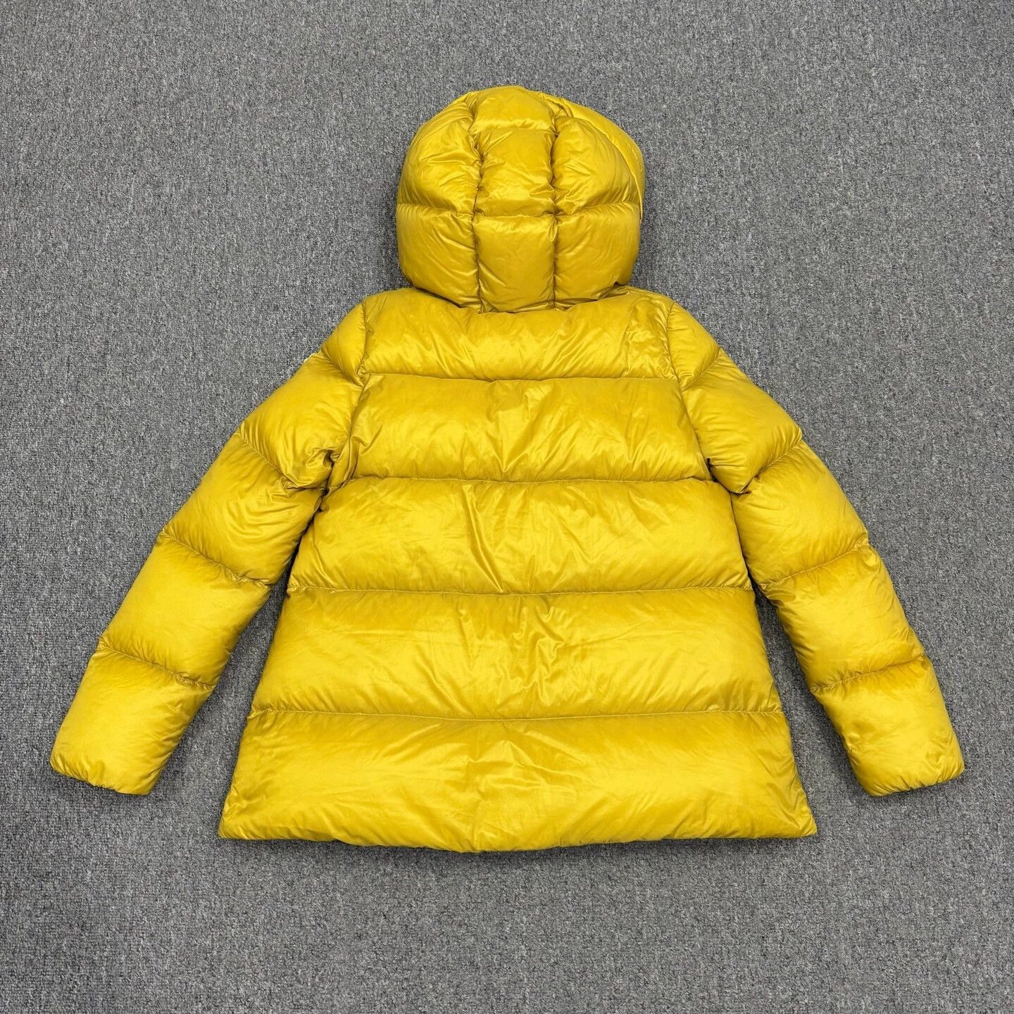 Moncler Moncler Serin Yellow Puffer Jacket Size 1 Size S / US 4 / IT 40 - 2 Thumbnail