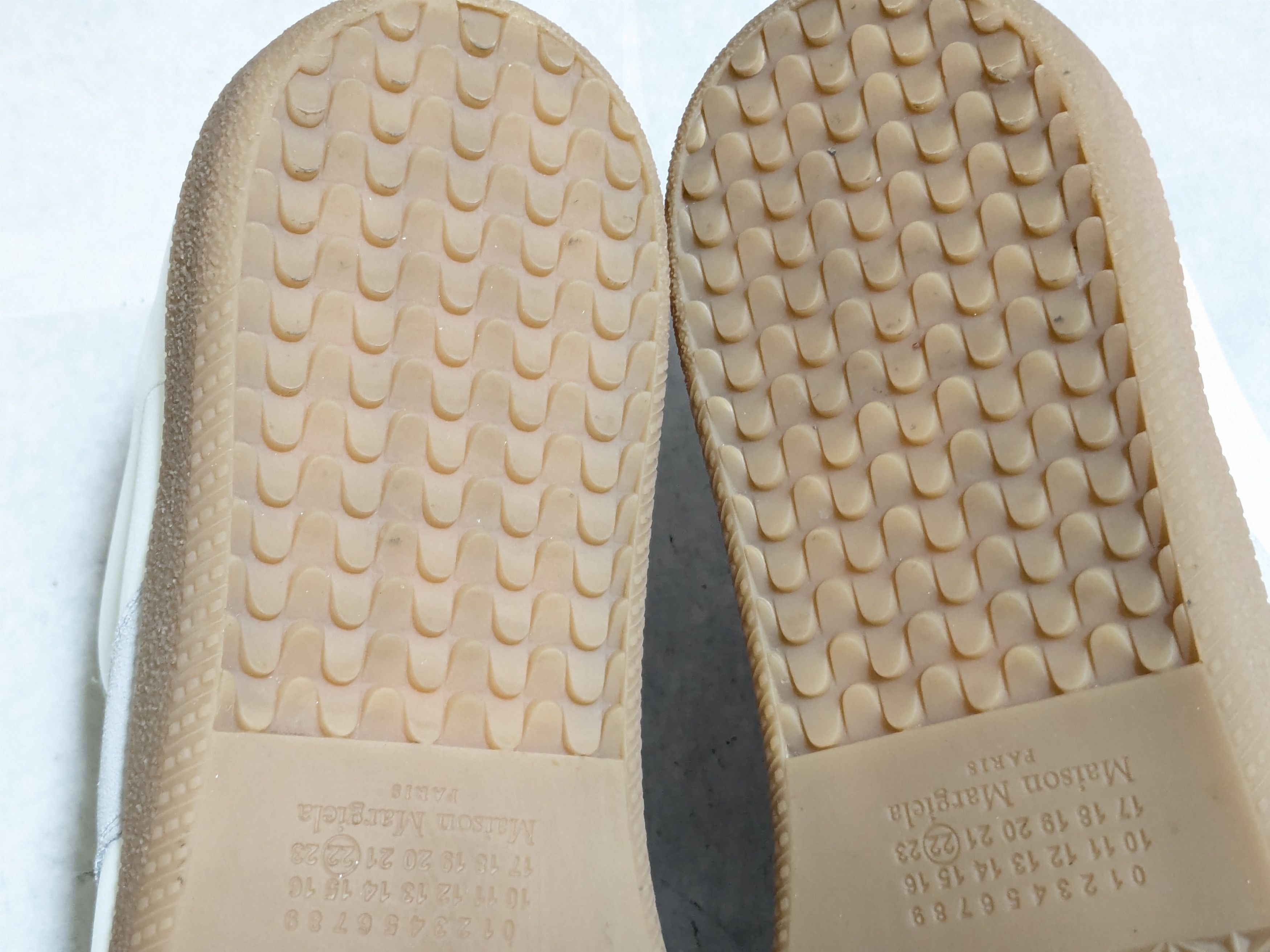 Maison Margiela Maison Margiela GAT Replica White Gray 11 44 Low Top Size US 11 / EU 44 - 19 Thumbnail