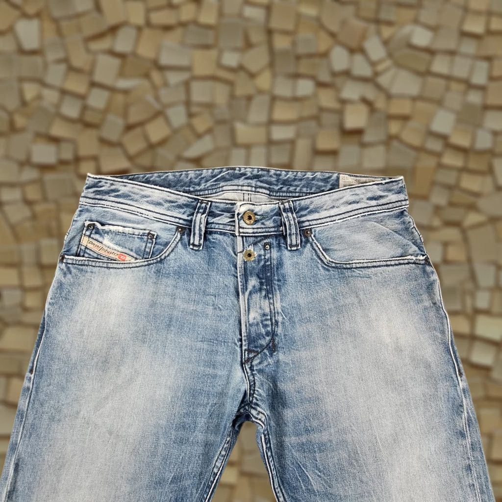 Diesel Diesel Jeans Blue W32 L32 SAFADO Distressed Straight Leg 0814A Mens Jeans W32 L32 Distressed Straight Leg Diesel Safado Men Size US 32 / EU 48 - 1 Thumbnail
