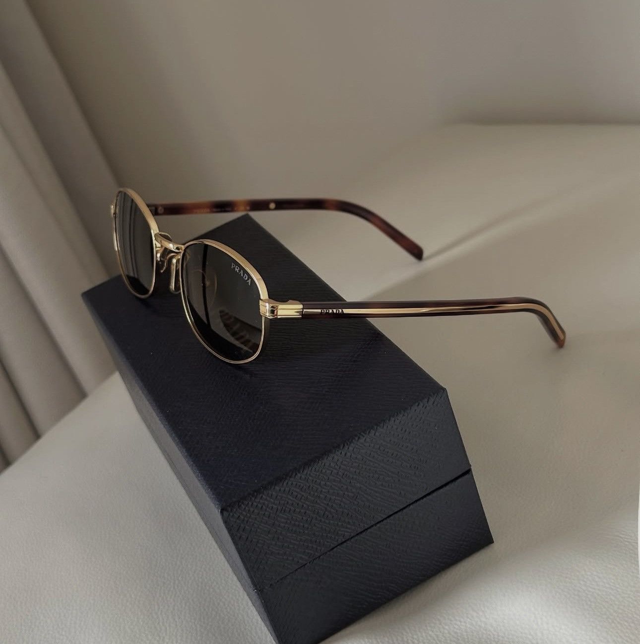 Prada × Vintage Prada sunglasses PR B53S 5AK09Z. New Collection Size ONE SIZE - 5 Thumbnail