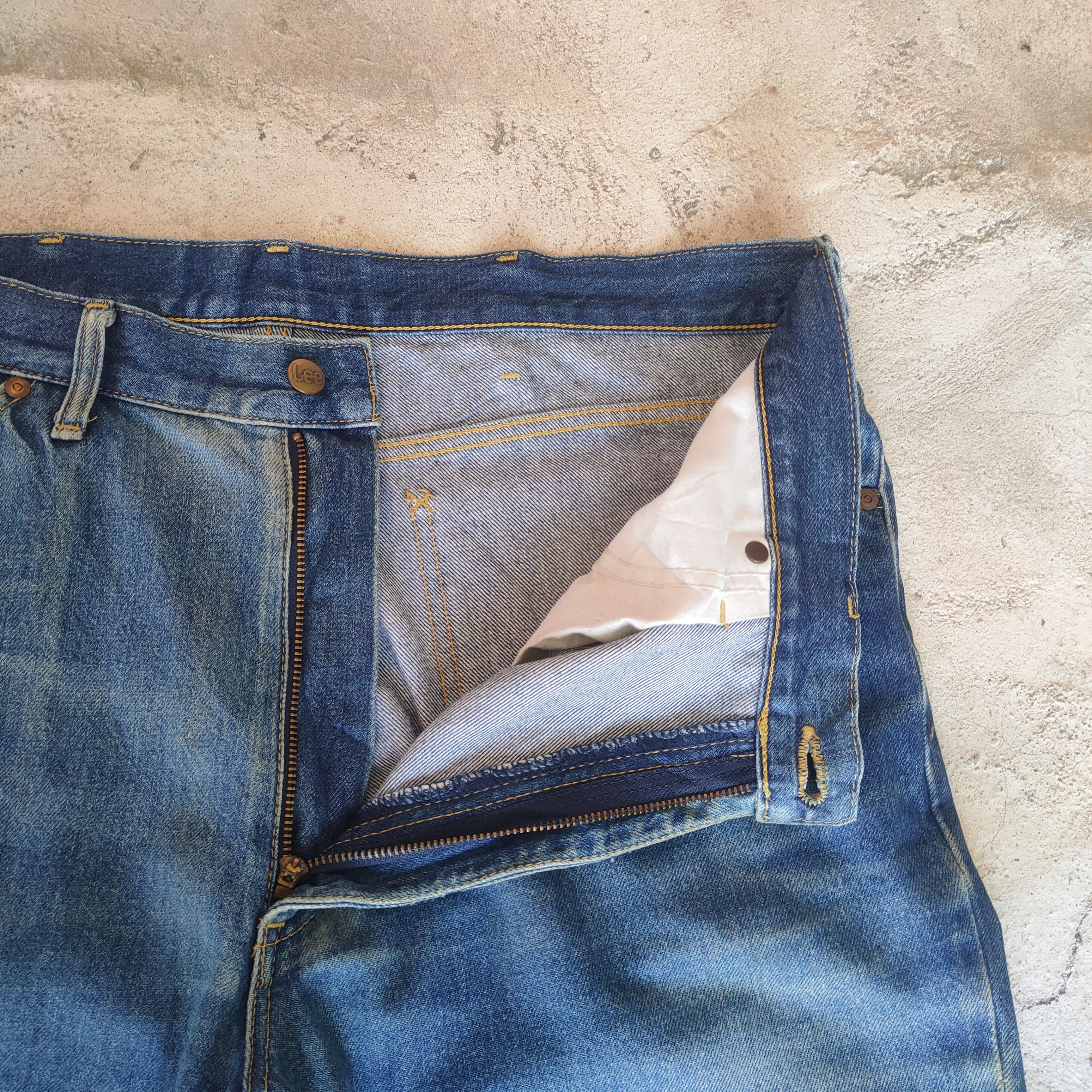 Jean × Lee W38 VINTAGE LEE FADED DISTRESSED JEAN PANTS Size US 38 / EU 54 - 7 Thumbnail
