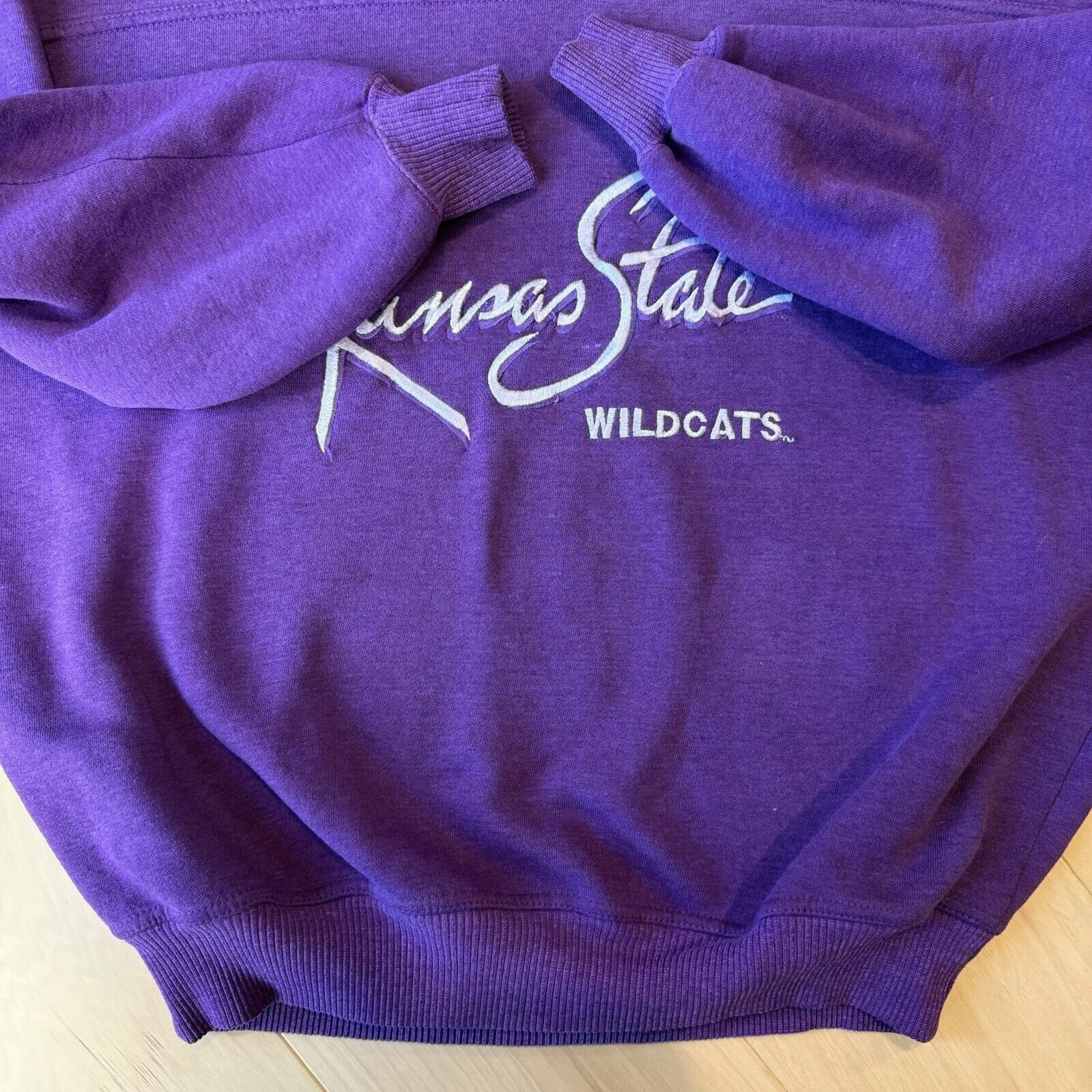 Vintage Vintage Kansas State Wildcats Sweatshirt L Purple 90s Fleece Size US L / EU 52-54 / 3 - 5 Thumbnail