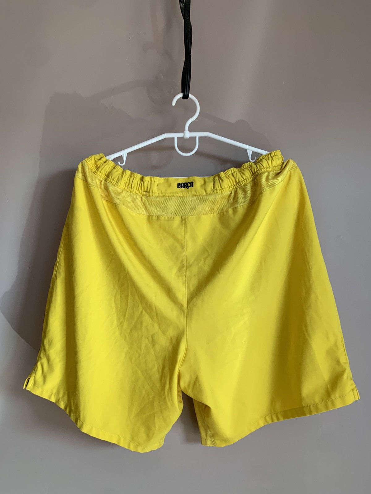 Nike FC Barcelona yellow soccer football shorts Nike Size US 38 / EU 54 - 2 Thumbnail