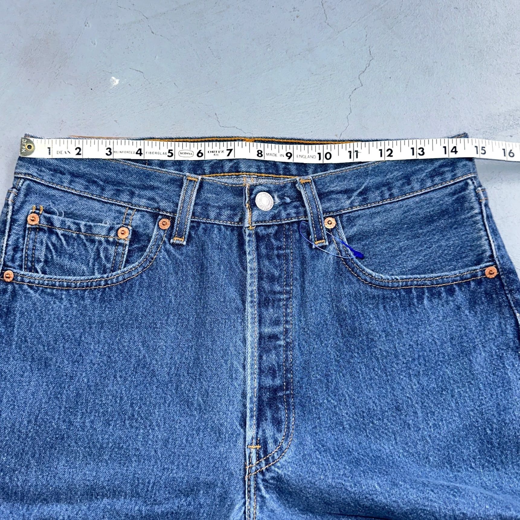Levi's VINTAGE Levi's 501 Jeans 90s USA Straight Leg Blue Med Wash 32x33 Mens Size US 32 / EU 48 - 7 Thumbnail
