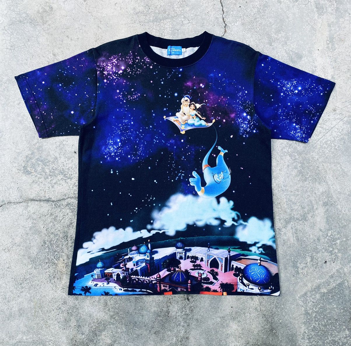 Vintage Vintage Anime Disney Aladdin Over Print Tees rare Size US M / EU 48-50 / 2 - 1 Thumbnail