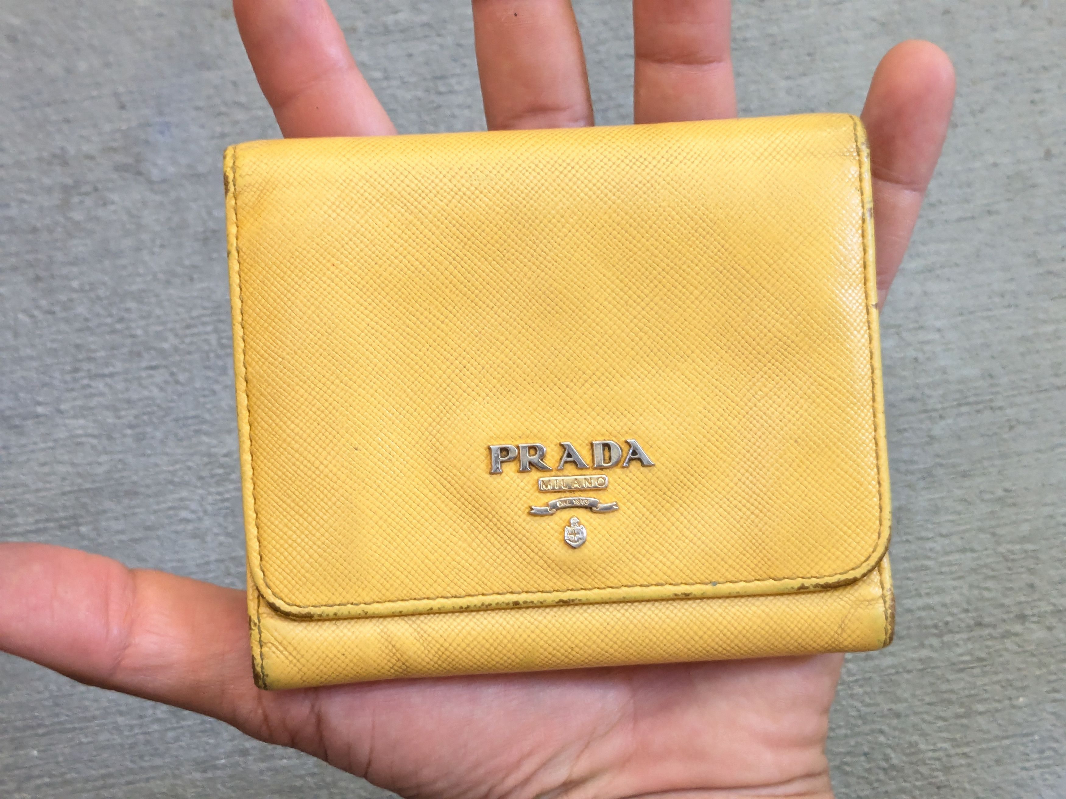 Prada Prada Wallet Yellow Leather Trifold Cardholder Y2K Size ONE SIZE - 15 Thumbnail