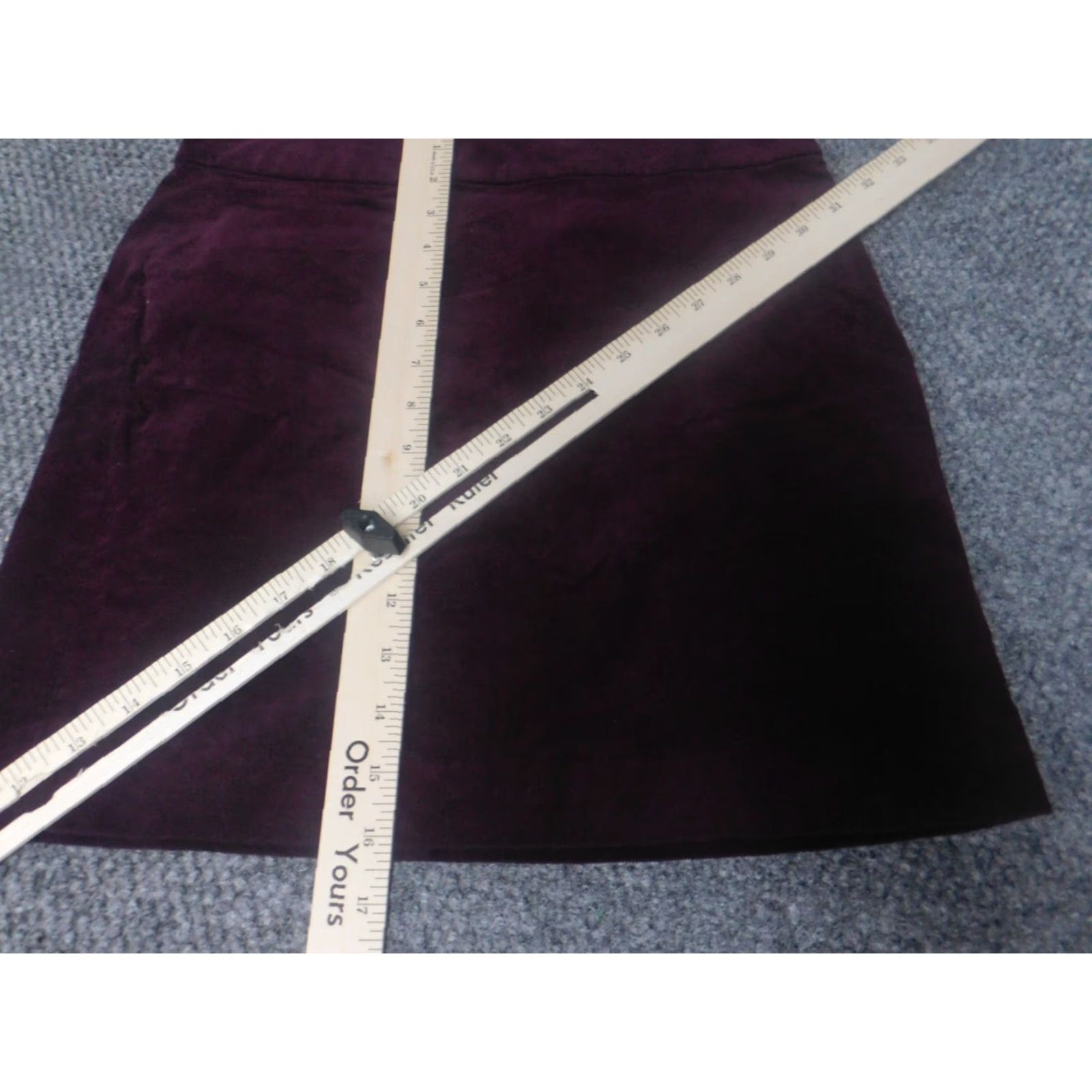 Banana Republic **Purple Zip A-Line Skirt** User: **A-Line Purple Zip Skirt** Size 26" / US 2 / IT 38 - 5 Thumbnail