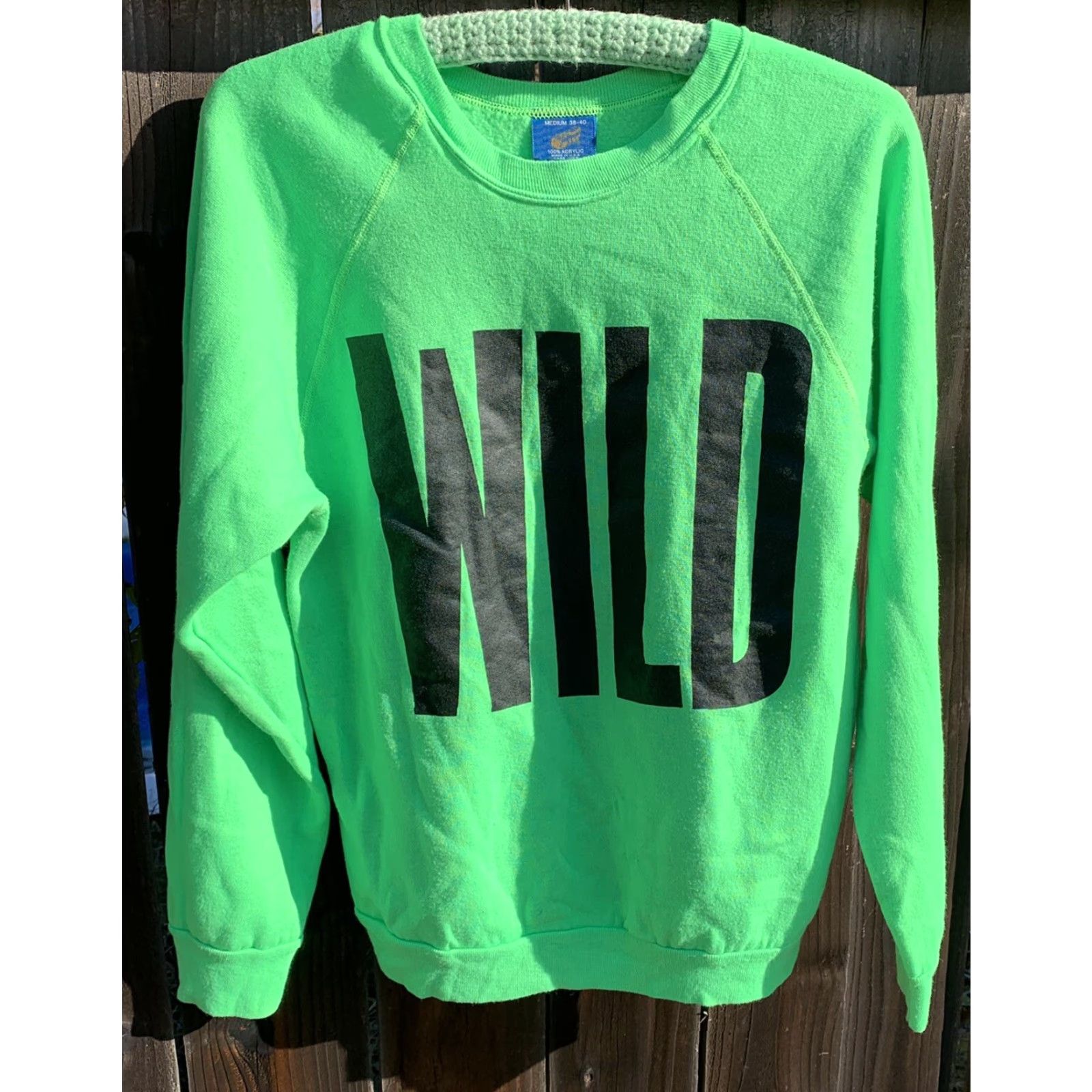 Vintage VINTAGE Sneakers Sweatshirt Raglan 80s 1980s Green Graphic Print Men M Cold Weather Pullover Shirt/Sweatshirt Size US M / EU 48-50 / 2 - 7 Thumbnail